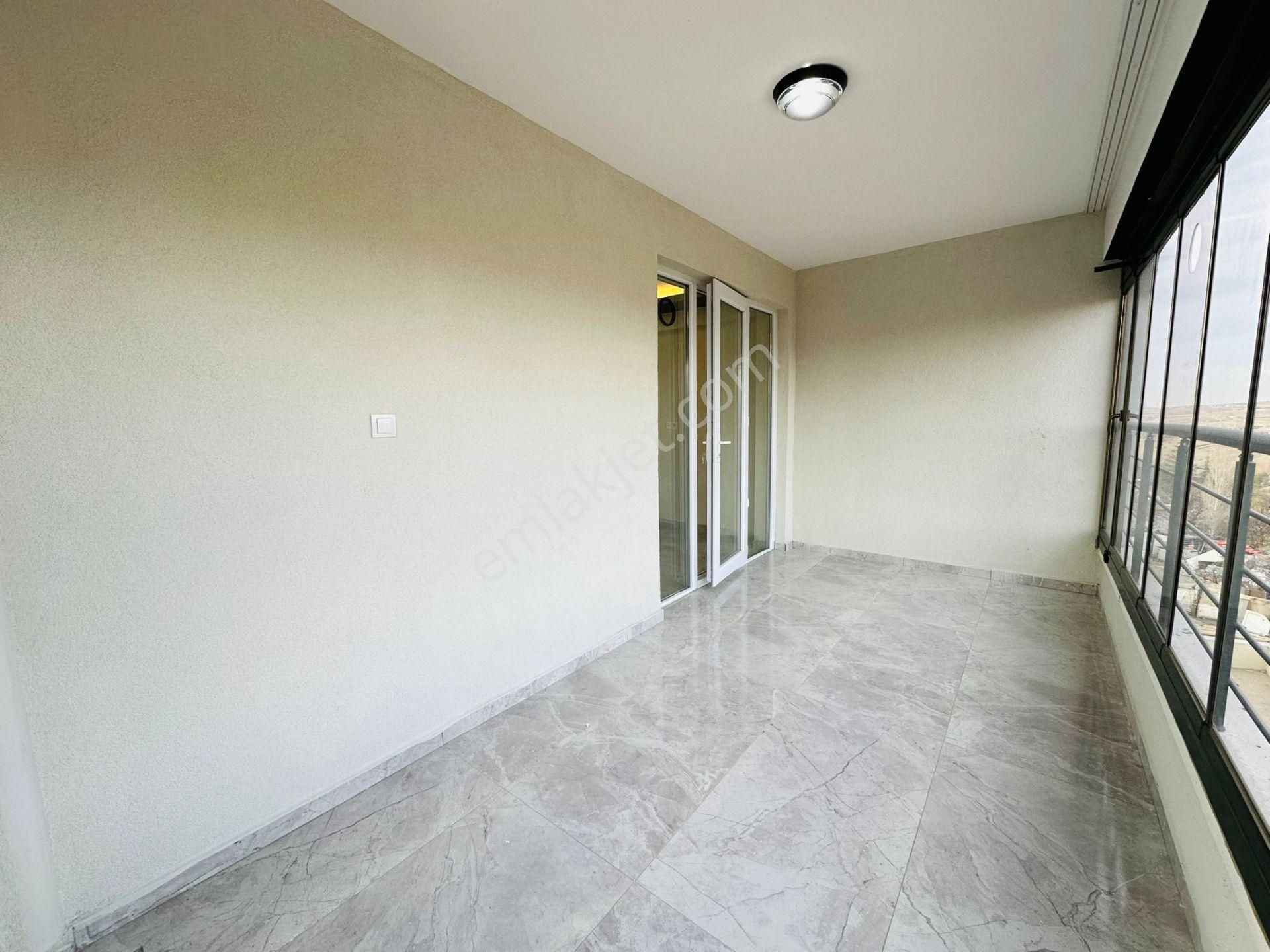 Beşikkaya'da Manzaralı Full Yapılı 3+1 1. Kat Satılık Sıfır Daire !! - Görsel 34