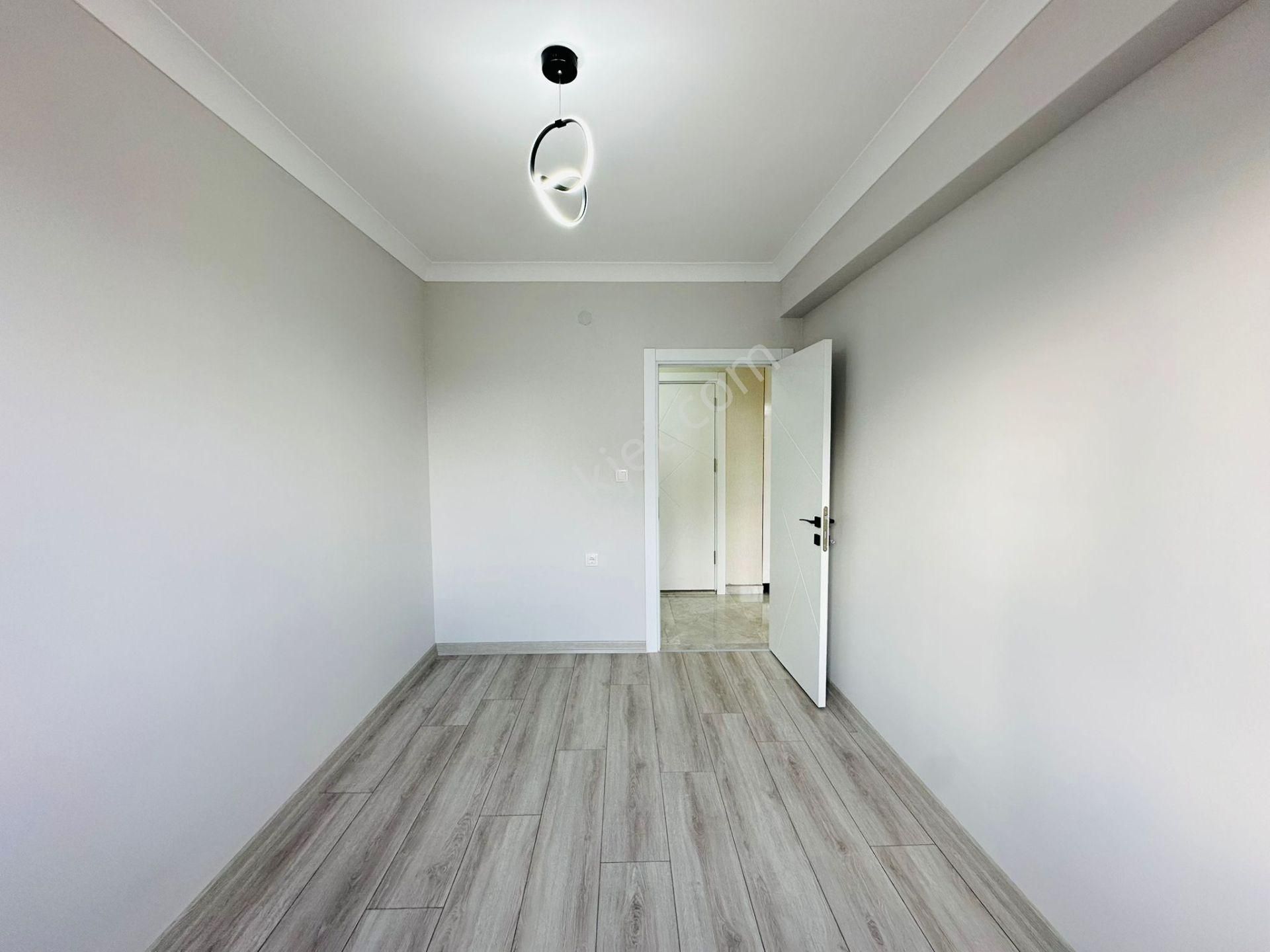 Beşikkaya'da Manzaralı Full Yapılı 3+1 1. Kat Satılık Sıfır Daire !! - Görsel 19