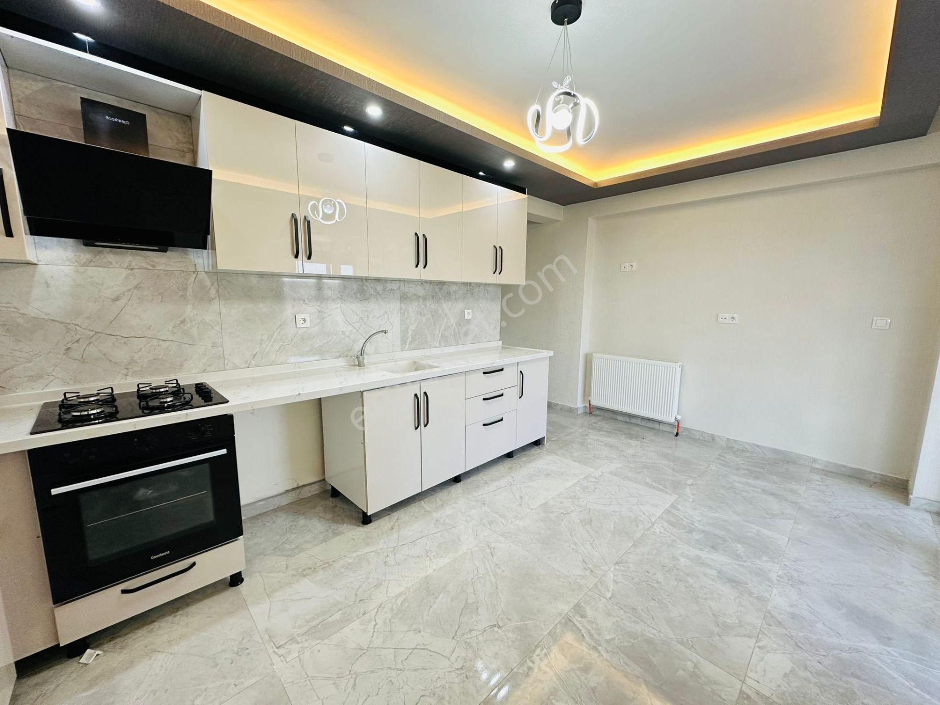 Beşikkaya'da Manzaralı Full Yapılı 3+1 1. Kat Satılık Sıfır Daire !! - Görsel 5