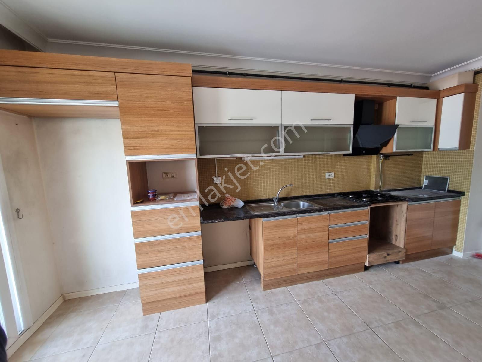 Yeni Girne Bulvarı Ve Çevre Yoluna Yakın Kiralık 3+1 Daire - Görsel 28