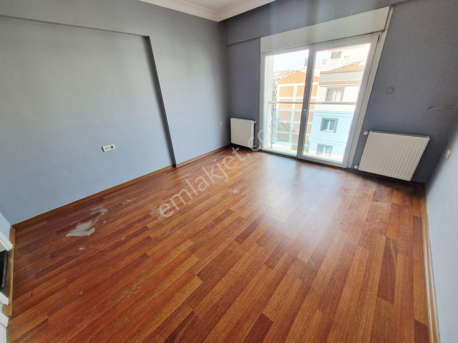 Yeni Girne Bulvarı Ve Çevre Yoluna Yakın Kiralık 3+1 Daire - Görsel 18