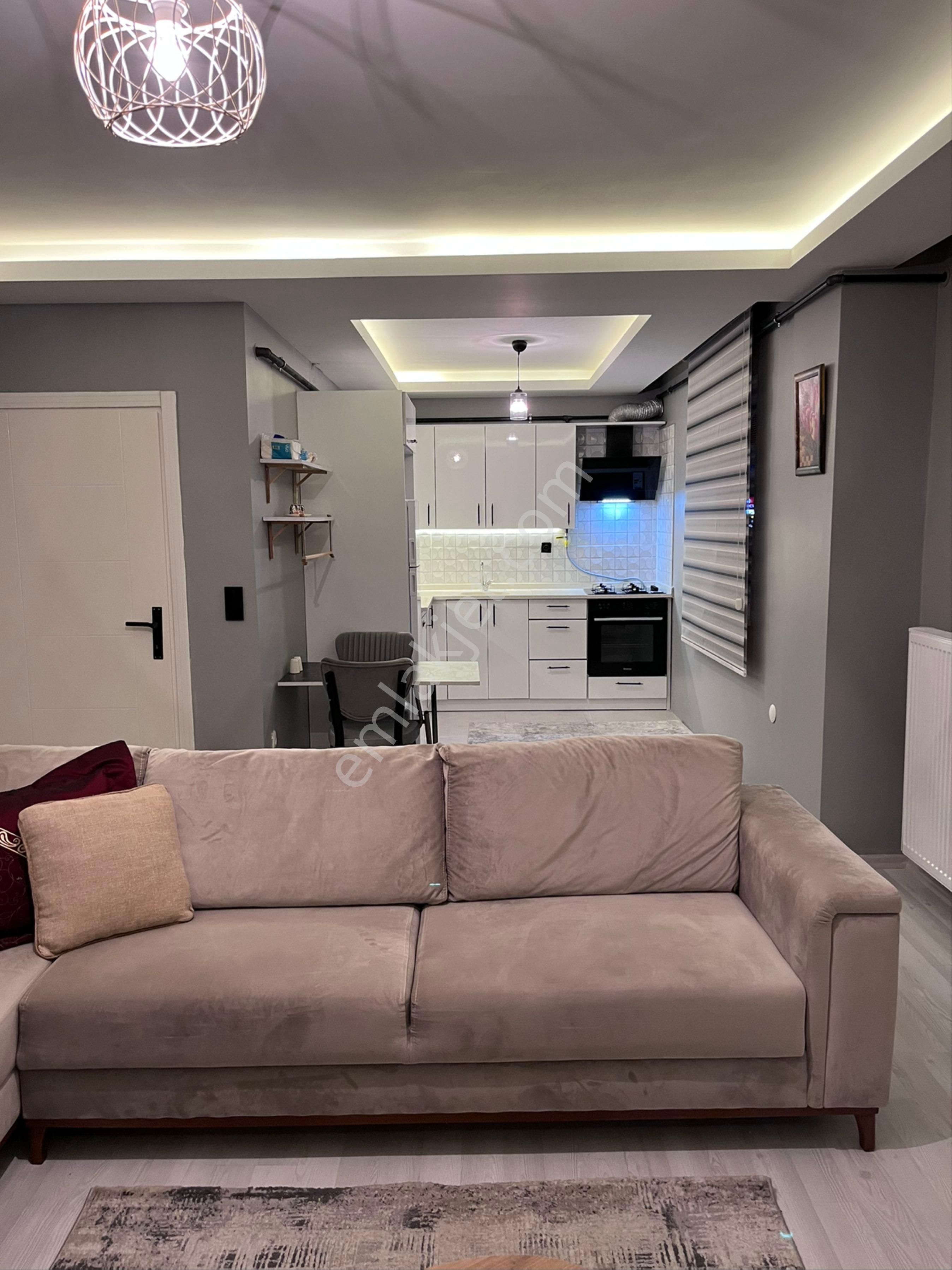 Sahibinden Körfez Tramvayda 2+1 Lüks Sıfır Eşyalı Daire - Görsel 3