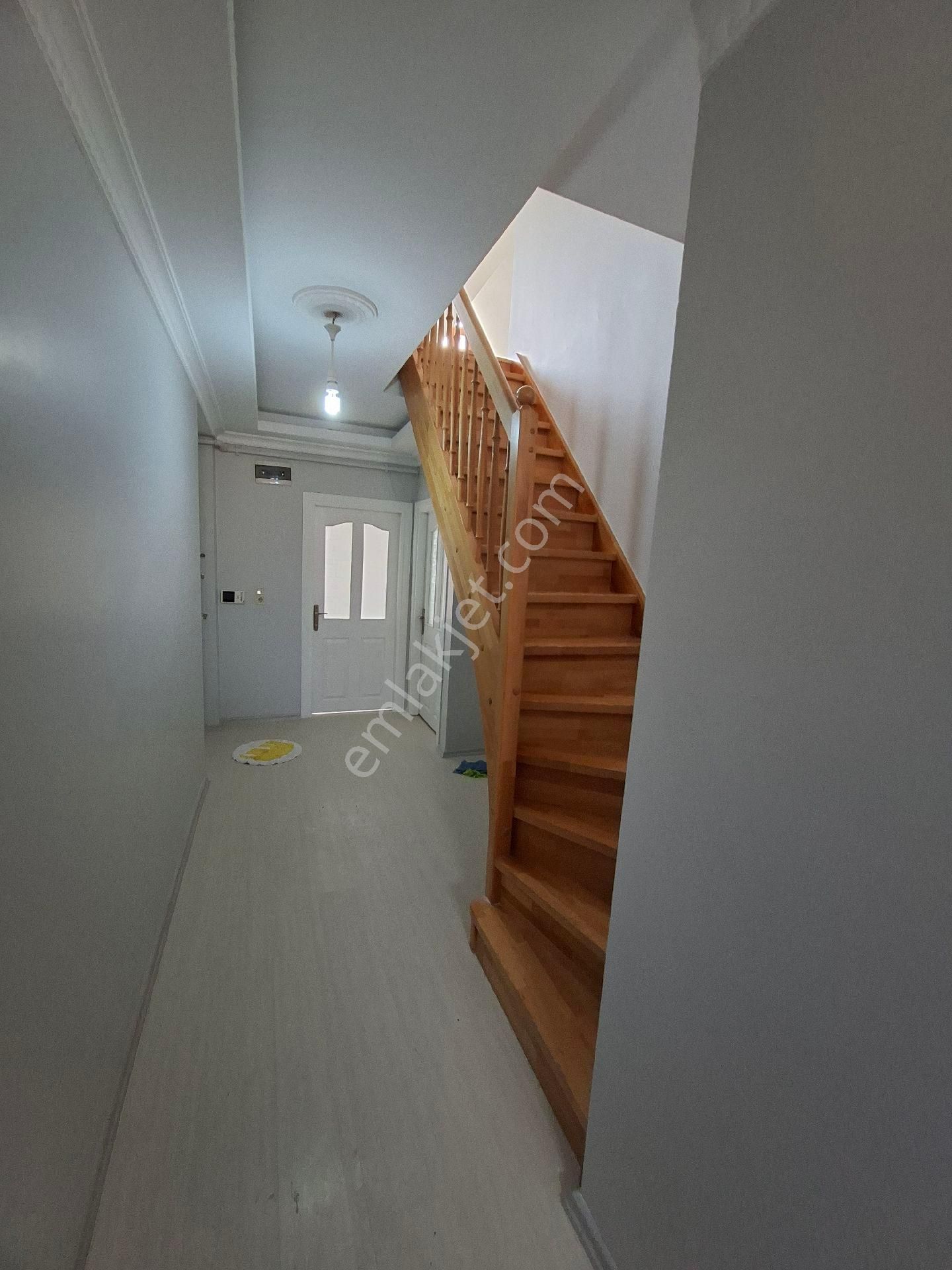 Yeinbosna Zafer Mah Satlık Dupleks Daire Metro Metröbüse 10 Dkka Mesafete - Görsel 23