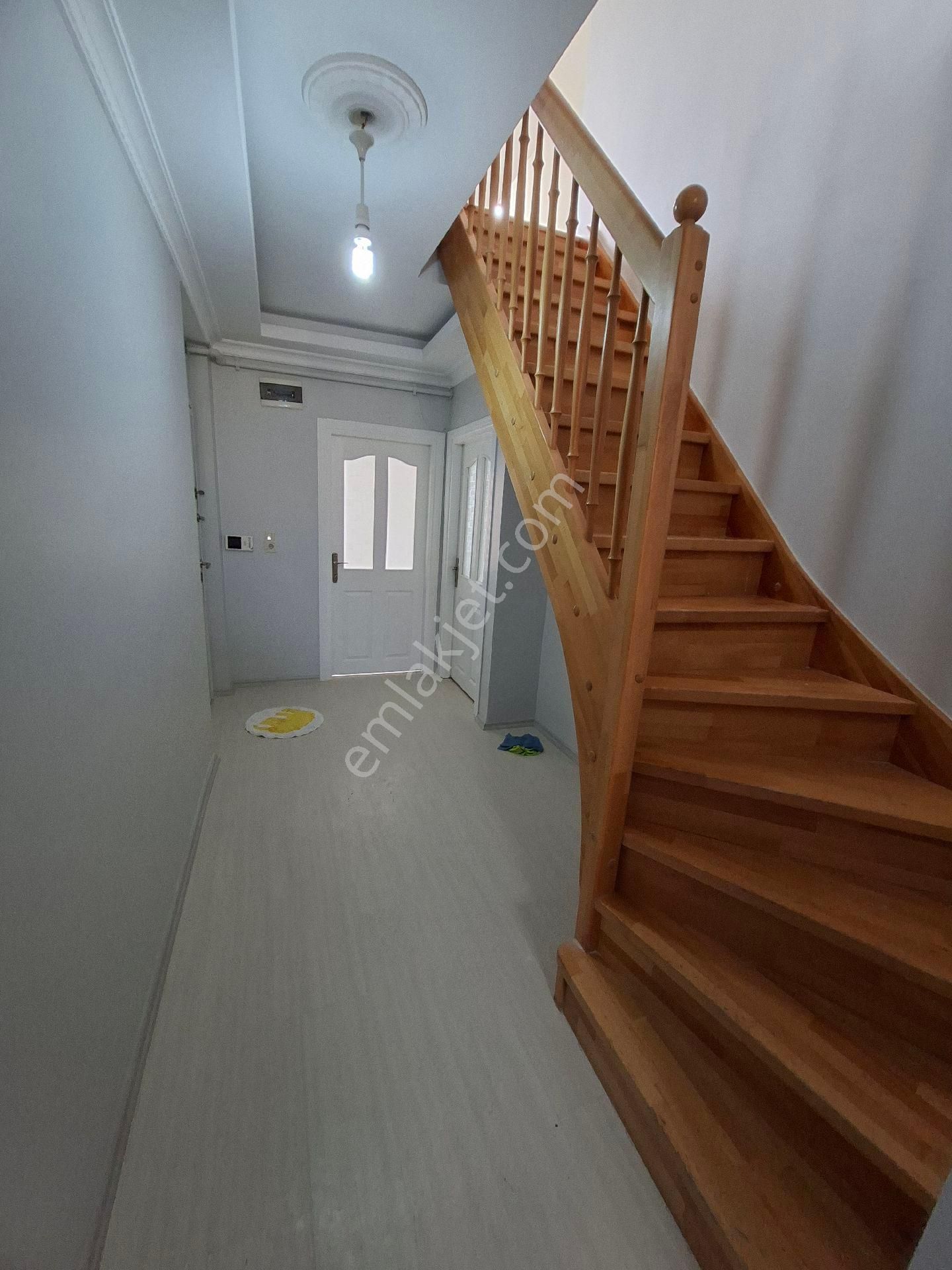 Yeinbosna Zafer Mah Satlık Dupleks Daire Metro Metröbüse 10 Dkka Mesafete - Görsel 25