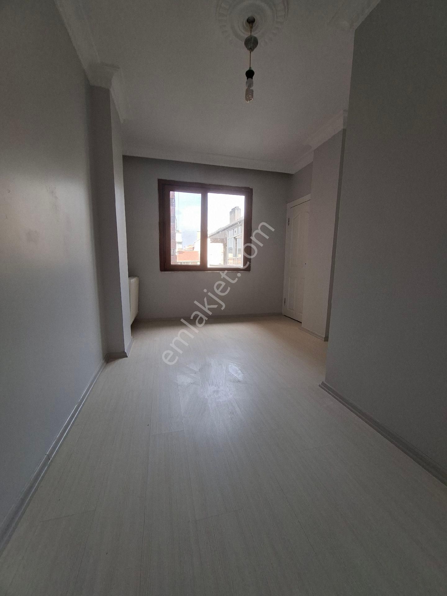 Yeinbosna Zafer Mah Satlık Dupleks Daire Metro Metröbüse 10 Dkka Mesafete - Görsel 16