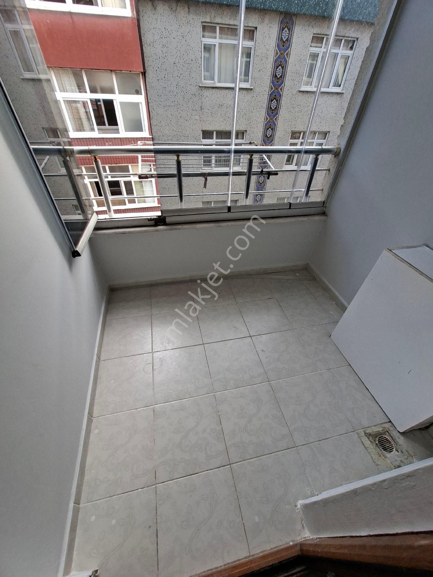 Yeinbosna Zafer Mah Satlık Dupleks Daire Metro Metröbüse 10 Dkka Mesafete - Görsel 10