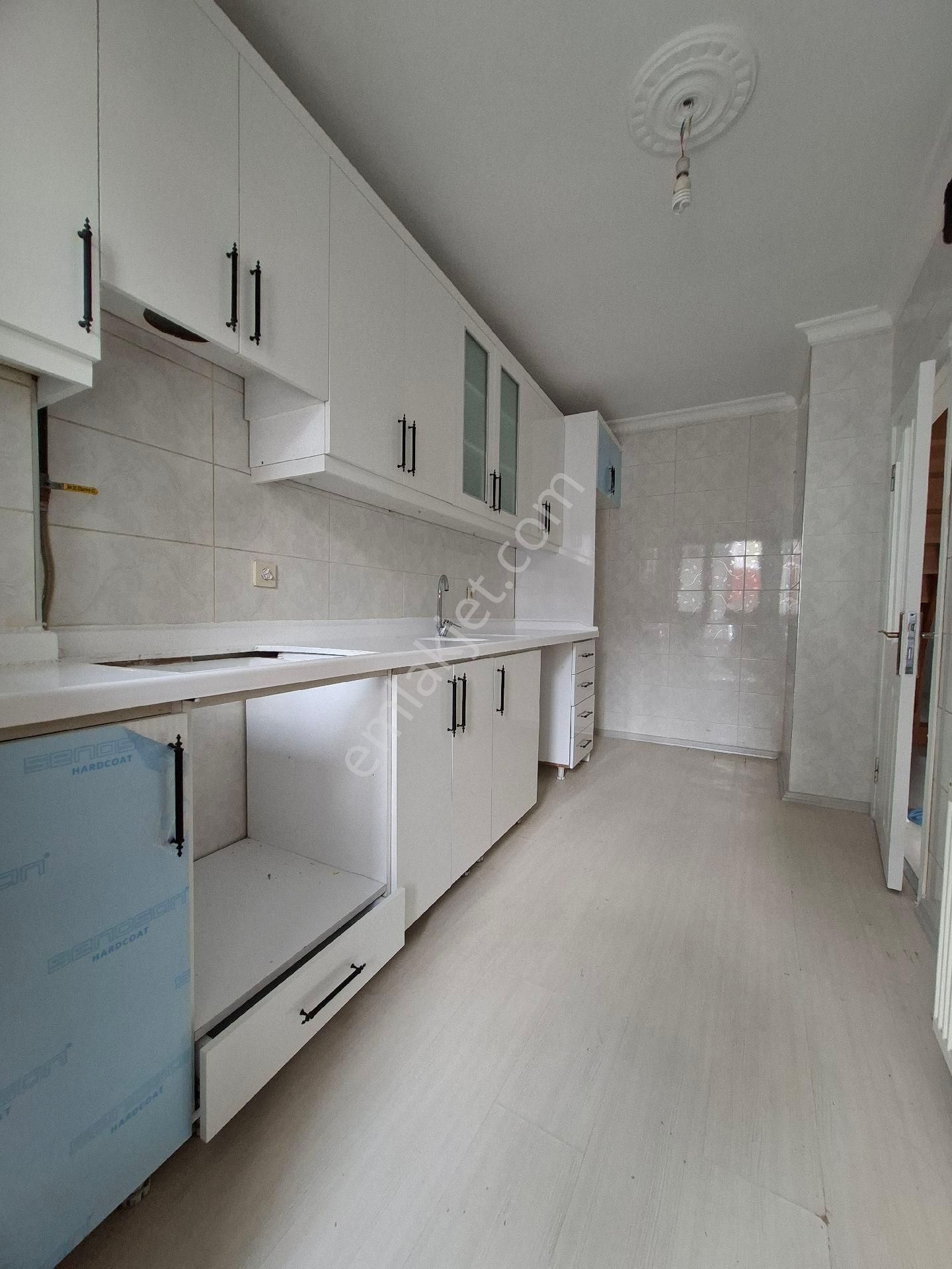 Yeinbosna Zafer Mah Satlık Dupleks Daire Metro Metröbüse 10 Dkka Mesafete - Görsel 9