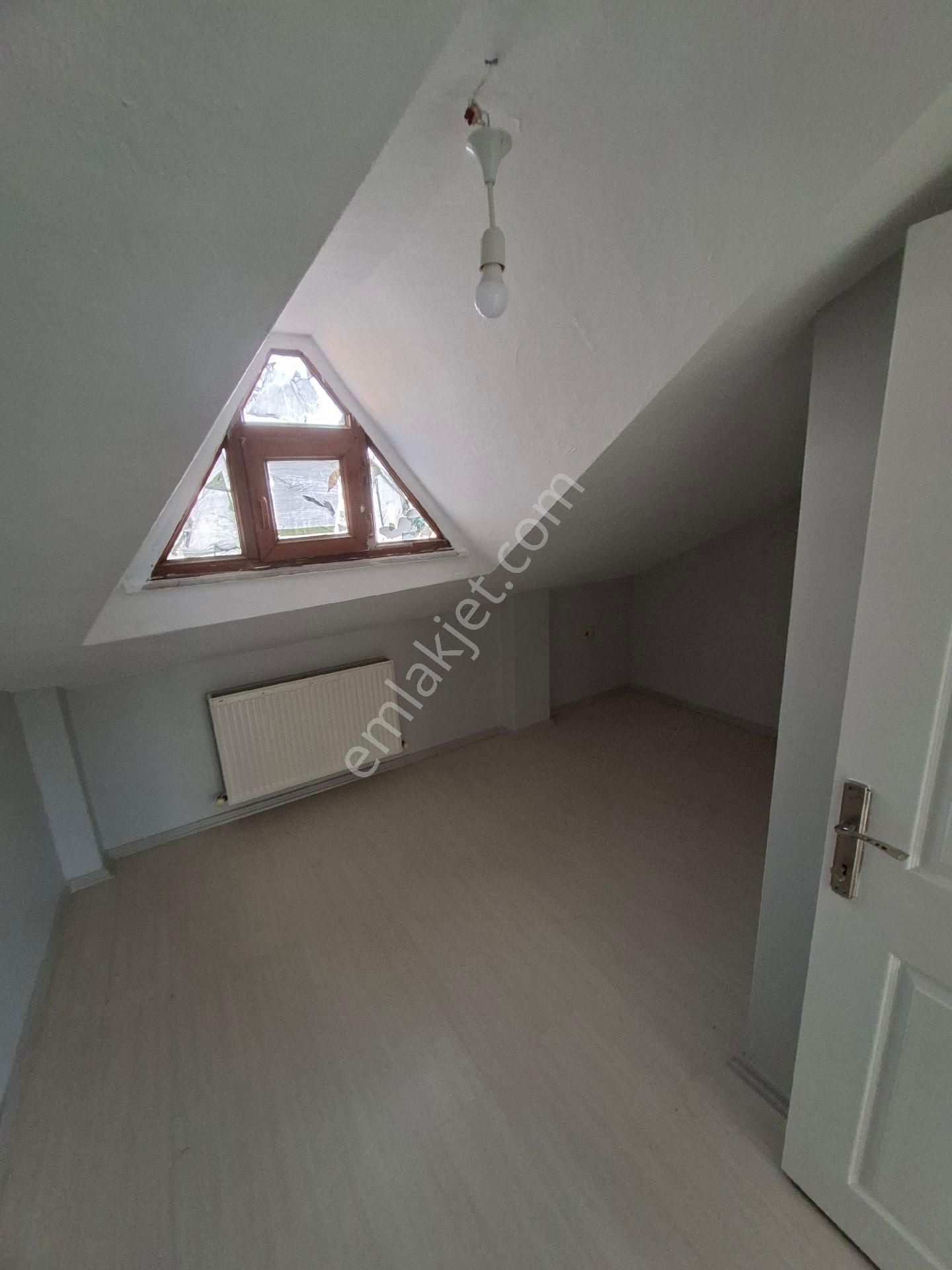 Yeinbosna Zafer Mah Satlık Dupleks Daire Metro Metröbüse 10 Dkka Mesafete - Görsel 27