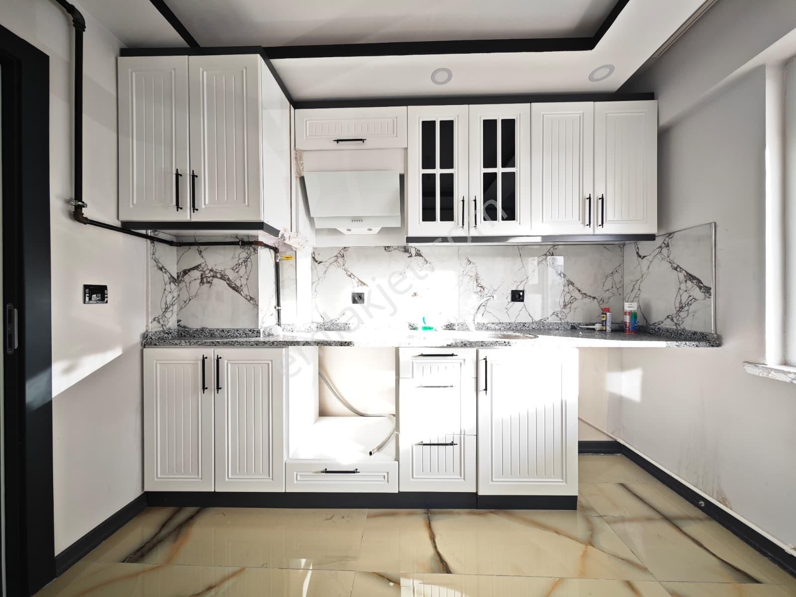 Beşikkaya Mah. Asansörlü 3+1 2.katta Satılık Sıfır Daire !! - Görsel 6