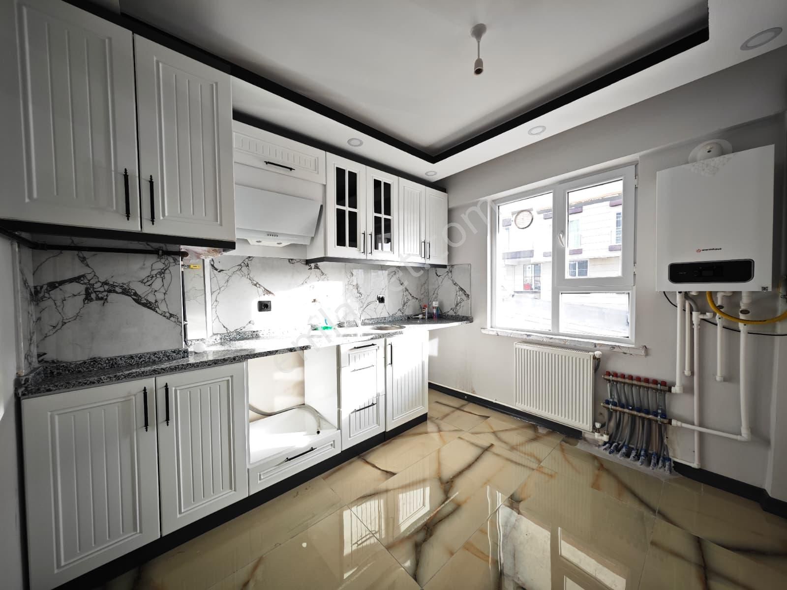 Beşikkaya Mah. Asansörlü 3+1 2.katta Satılık Sıfır Daire !!