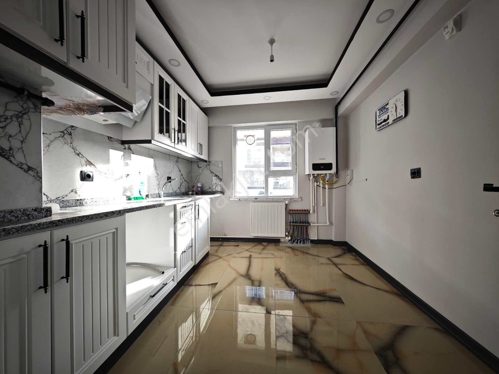 Beşikkaya Mah. Asansörlü 3+1 2.katta Satılık Sıfır Daire !! - Görsel 4