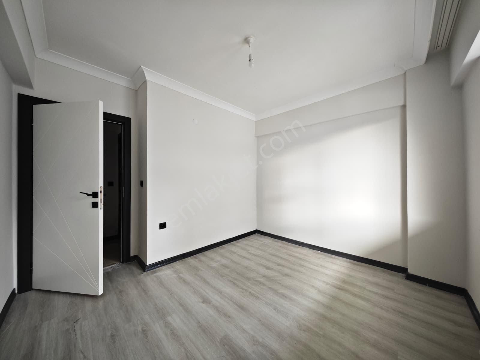 Beşikkaya Mah. Asansörlü 3+1 2.katta Satılık Sıfır Daire !! - Görsel 12