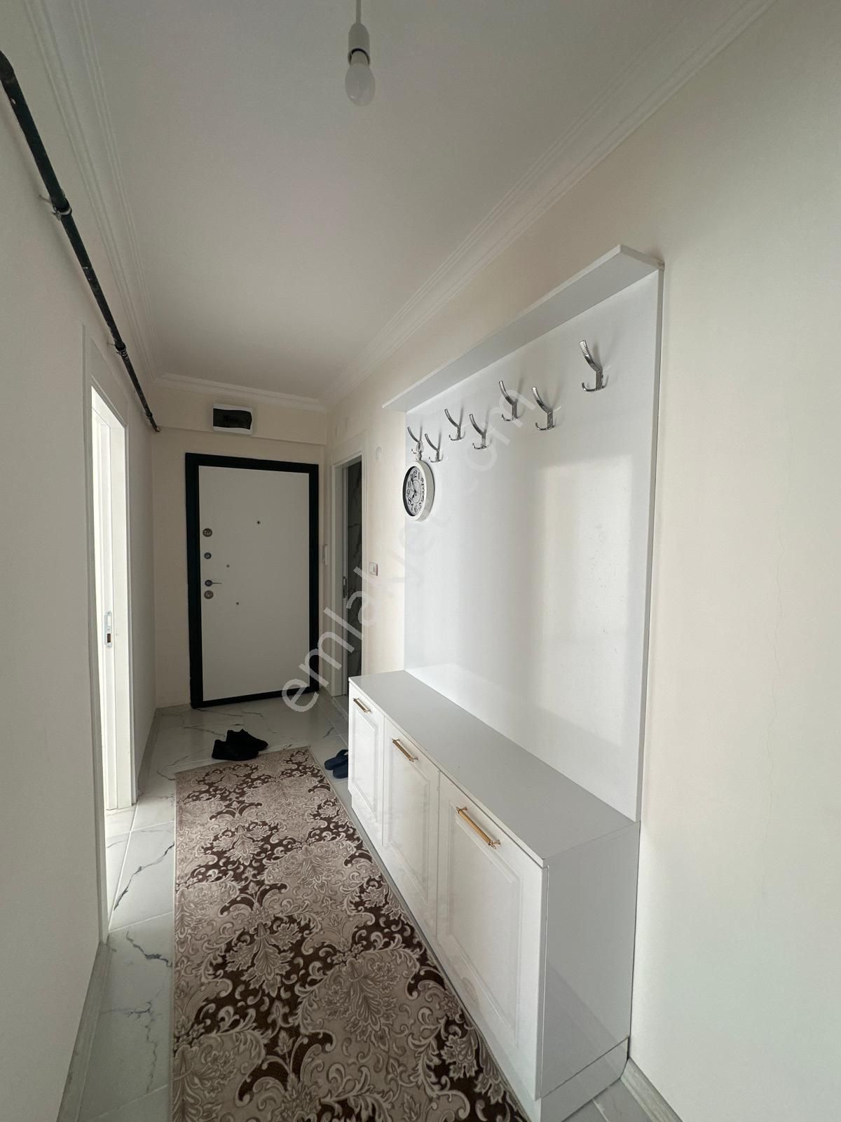 Afyon Üçok Emlaktan Mareşal F Çakmak Mah Satılık 2 Yaş 3+1 Fırsat Daire - Görsel 4