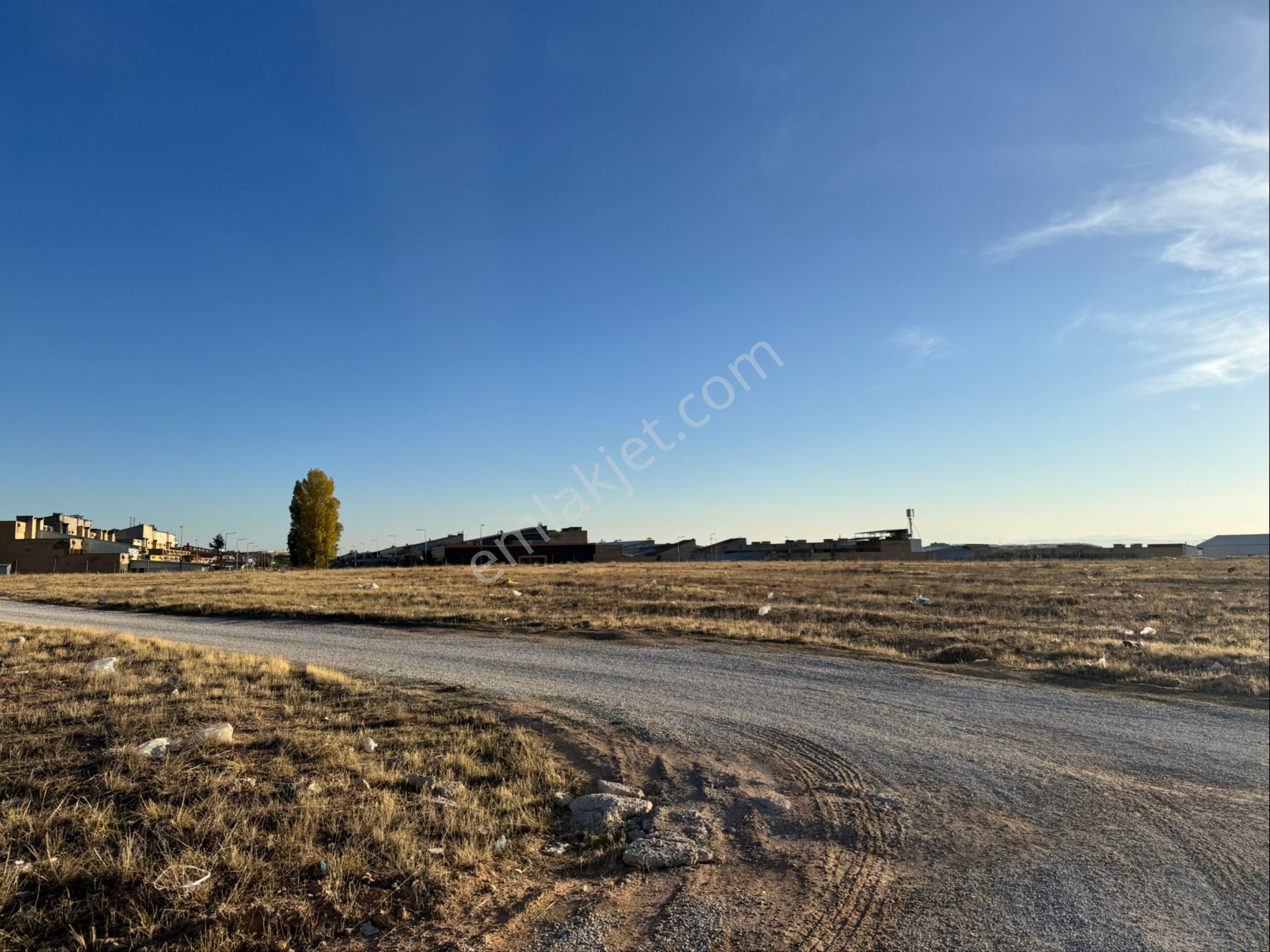 Global'den Sanayi Sitesi Yanıbaşında 785 M2 Satılık Ticari Arsa - Görsel 12