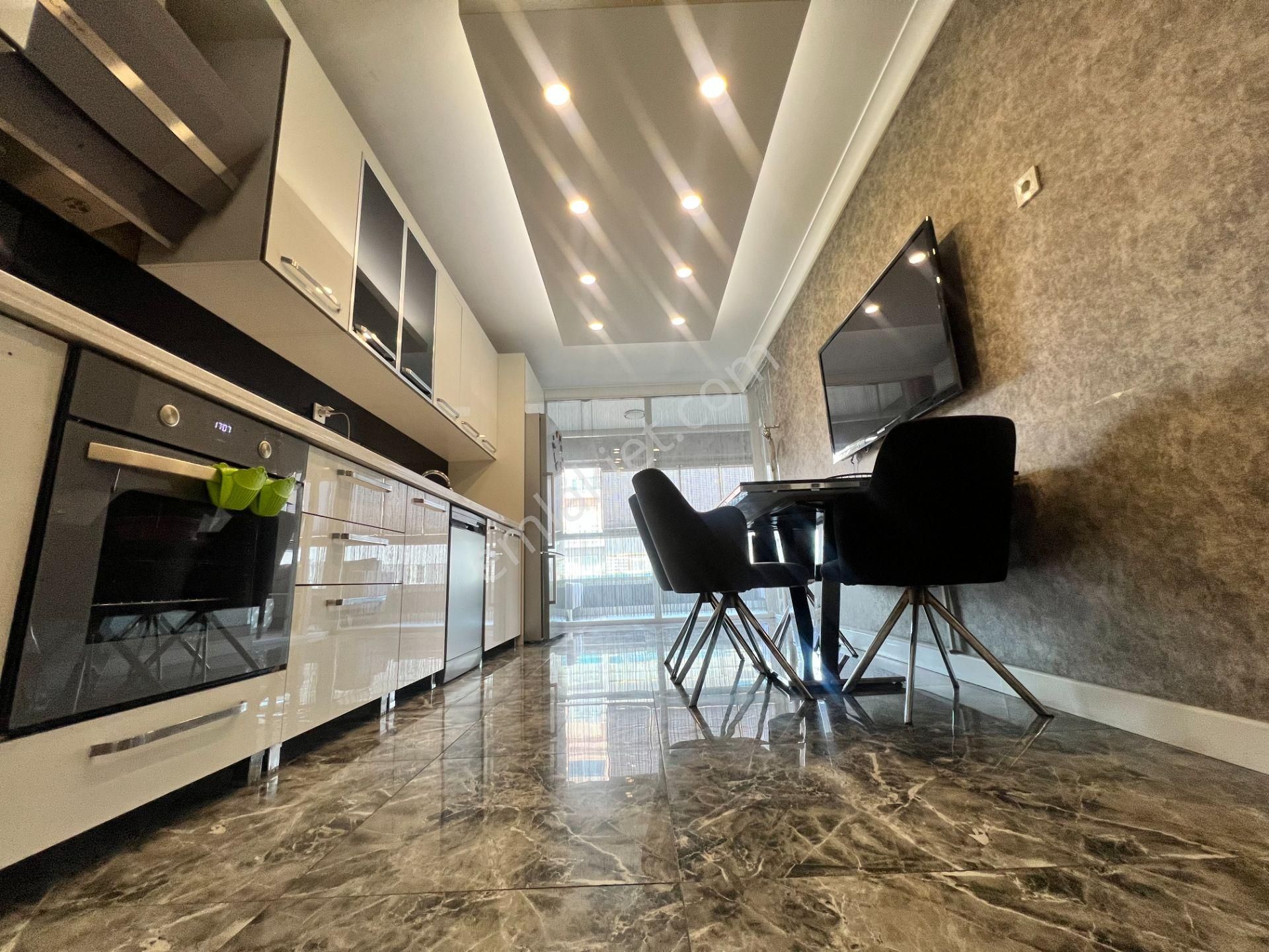 Cihandan Bölgenin Eşsiz Sitesinde 7/24 Güvenlikli Lüks 4+1 Daire - Görsel 6