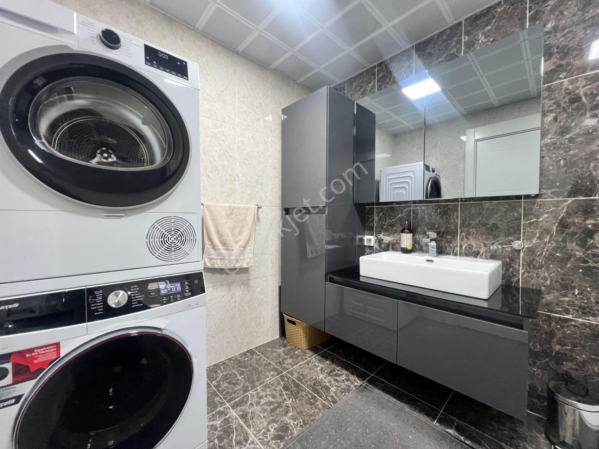 Cihandan Bölgenin Eşsiz Sitesinde 7/24 Güvenlikli Lüks 4+1 Daire - Görsel 33