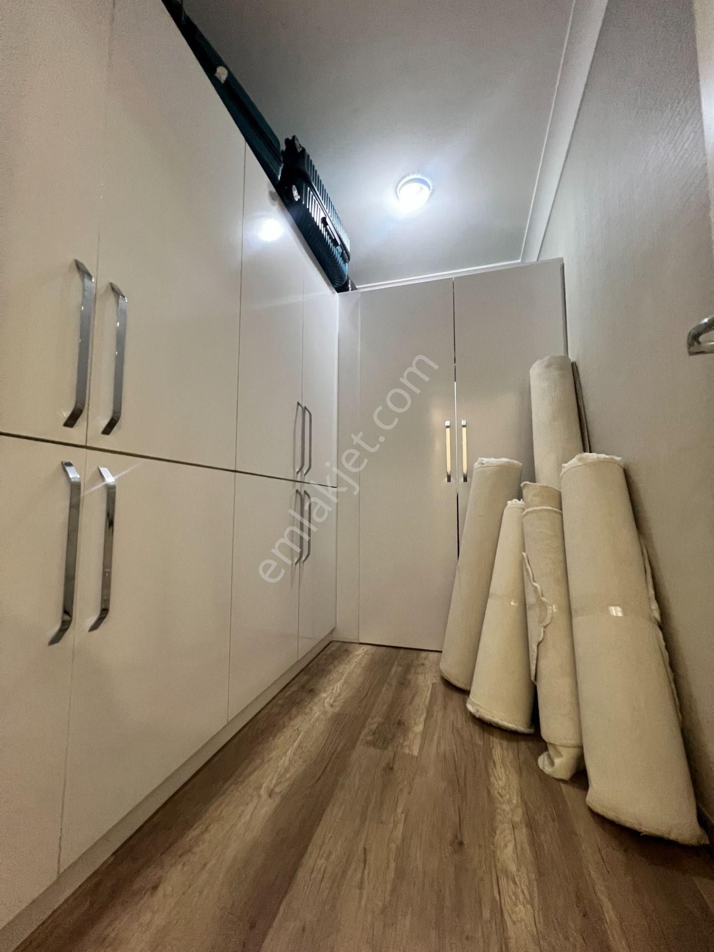 Cihandan Bölgenin Eşsiz Sitesinde 7/24 Güvenlikli Lüks 4+1 Daire - Görsel 38