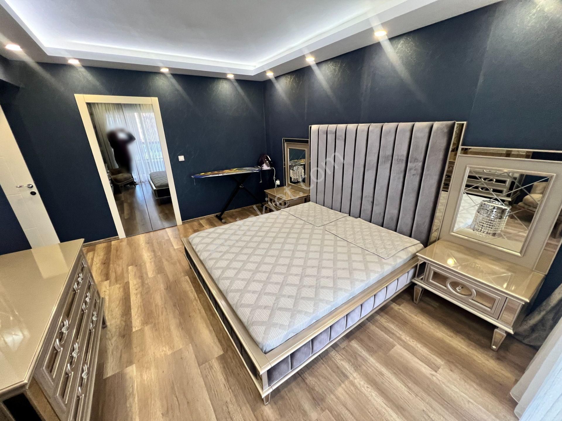 Cihandan Bölgenin Eşsiz Sitesinde 7/24 Güvenlikli Lüks 4+1 Daire - Görsel 25