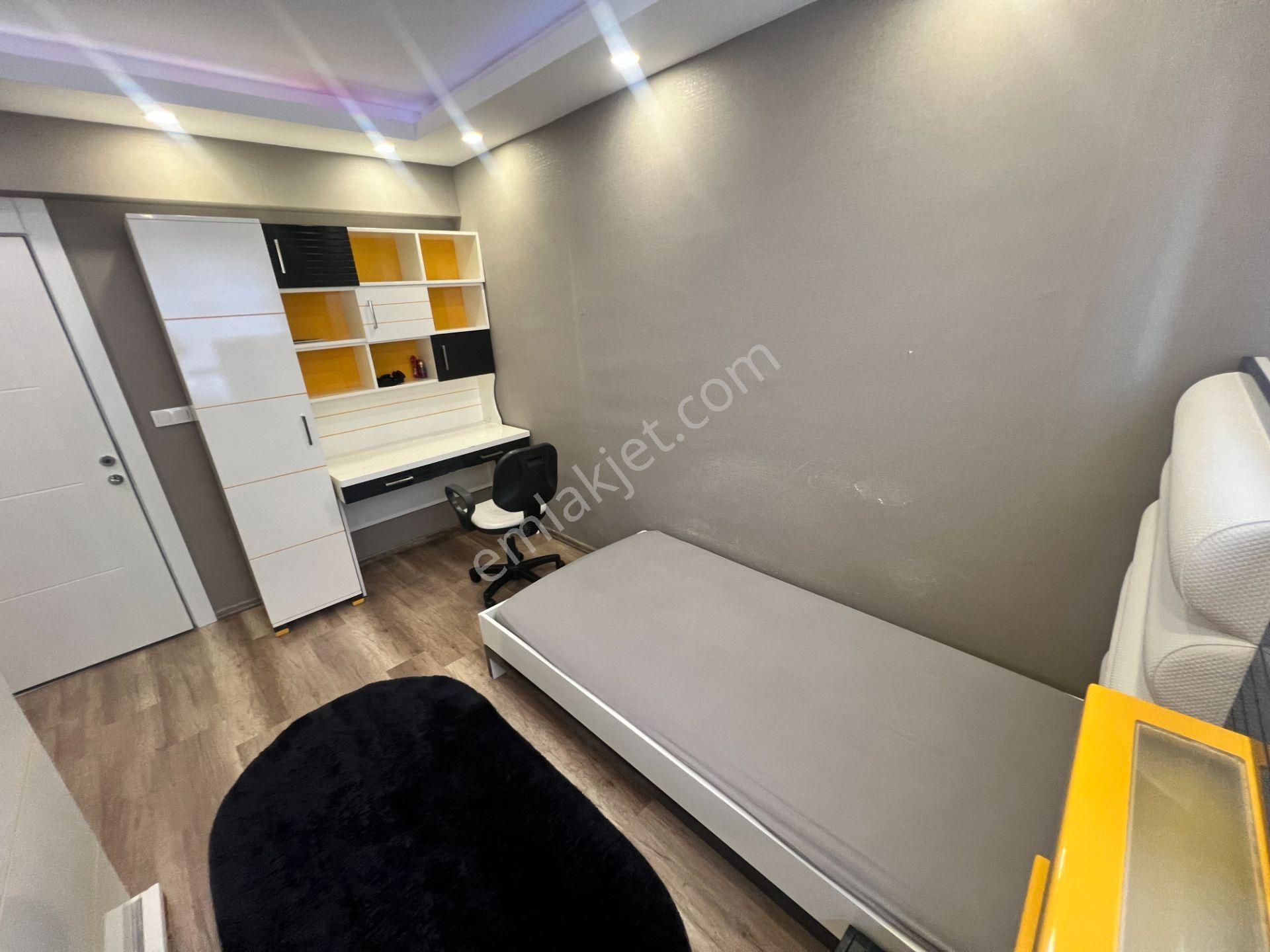 Cihandan Bölgenin Eşsiz Sitesinde 7/24 Güvenlikli Lüks 4+1 Daire - Görsel 22