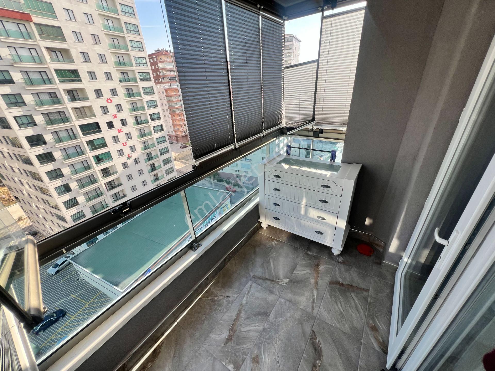 Cihandan Bölgenin Eşsiz Sitesinde 7/24 Güvenlikli Lüks 4+1 Daire - Görsel 31