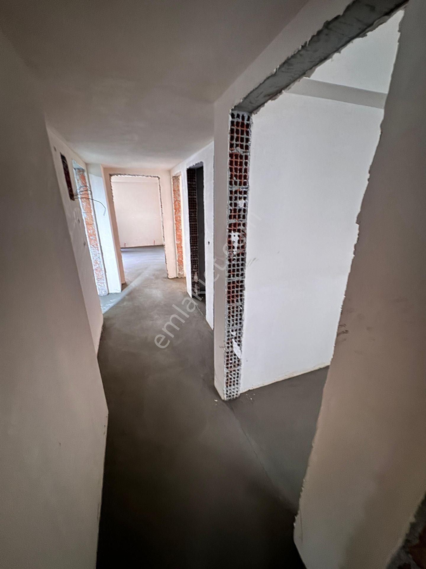 Lale Yapı'dan Malkoçoğlu Mh 2+1 105m² Sıfır Ebeveyn Banyolu 2.kat Daire - Görsel 24