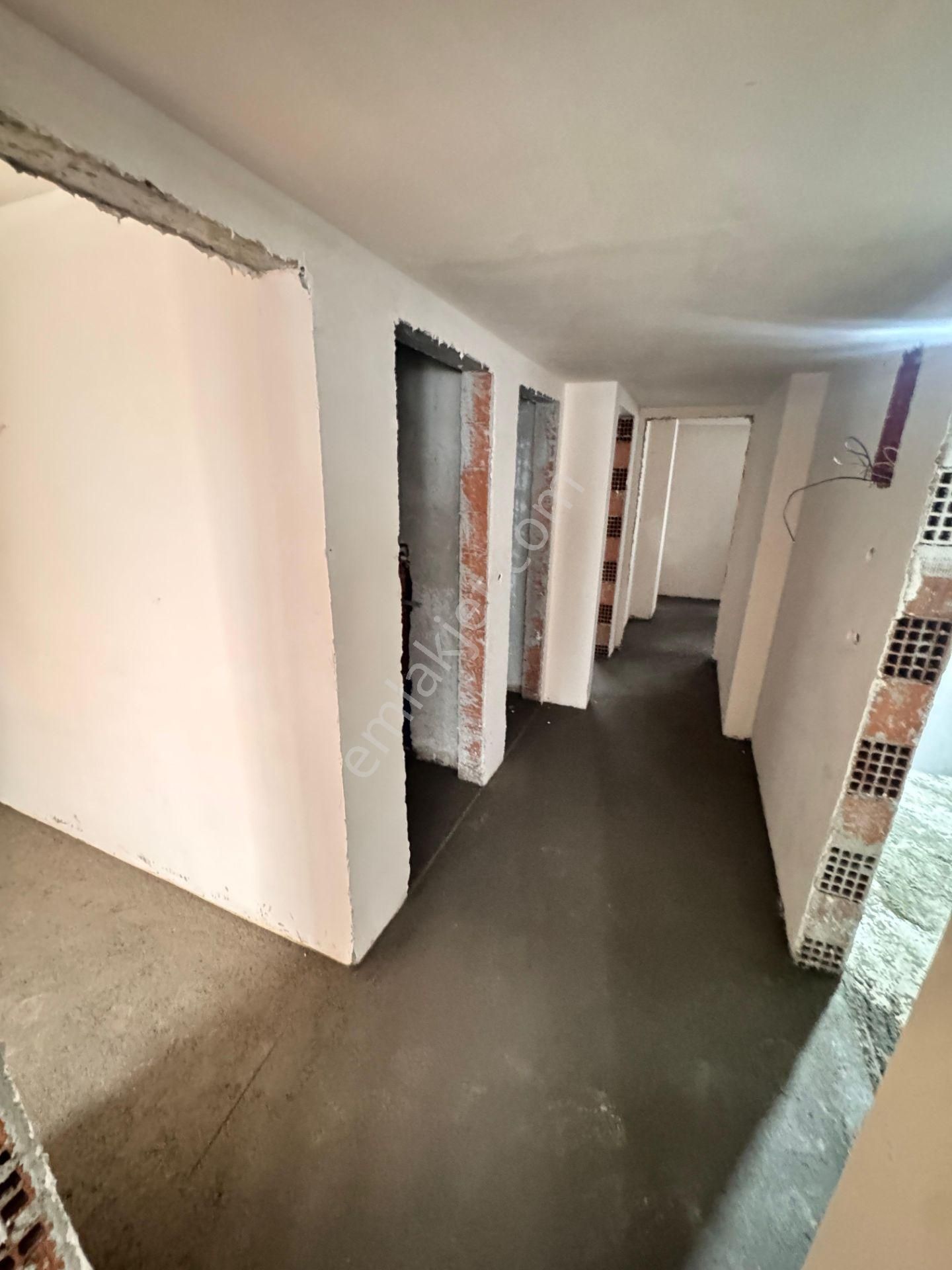 Lale Yapı'dan Malkoçoğlu Mh 2+1 105m² Sıfır Ebeveyn Banyolu 2.kat Daire - Görsel 26