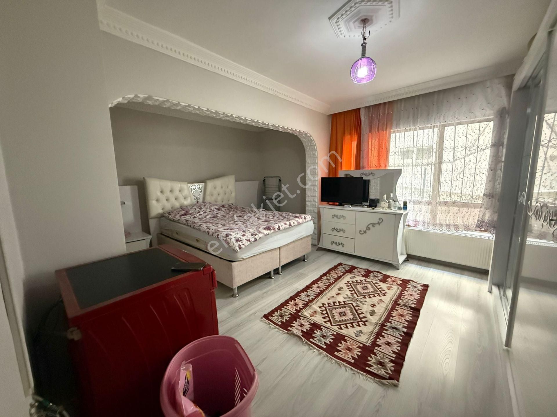 Ufuktepe'de Asansörlü Binada 2+1 Daire! - Görsel 11