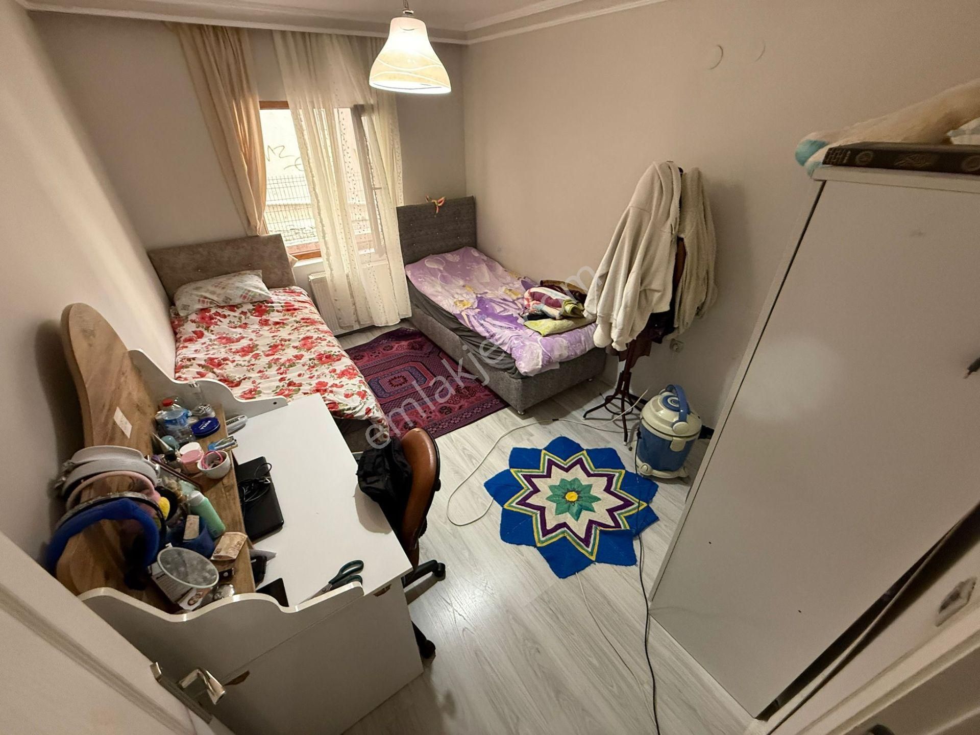 Ufuktepe'de Asansörlü Binada 2+1 Daire! - Görsel 14