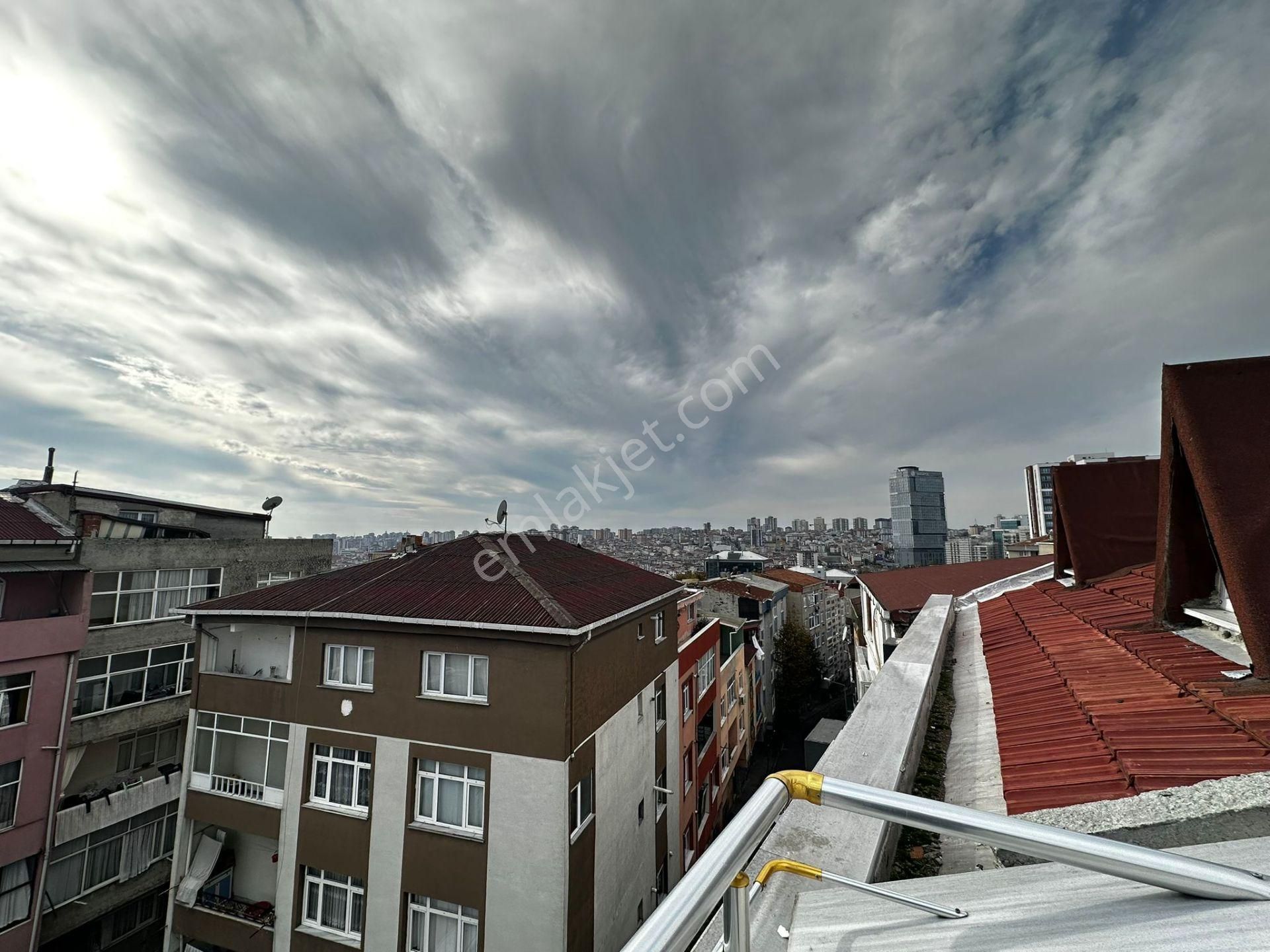 Litros'tan Bağcılar Yüzyıl Mah 3+2 Kredili 3.kat 160m2 Dublex Daire