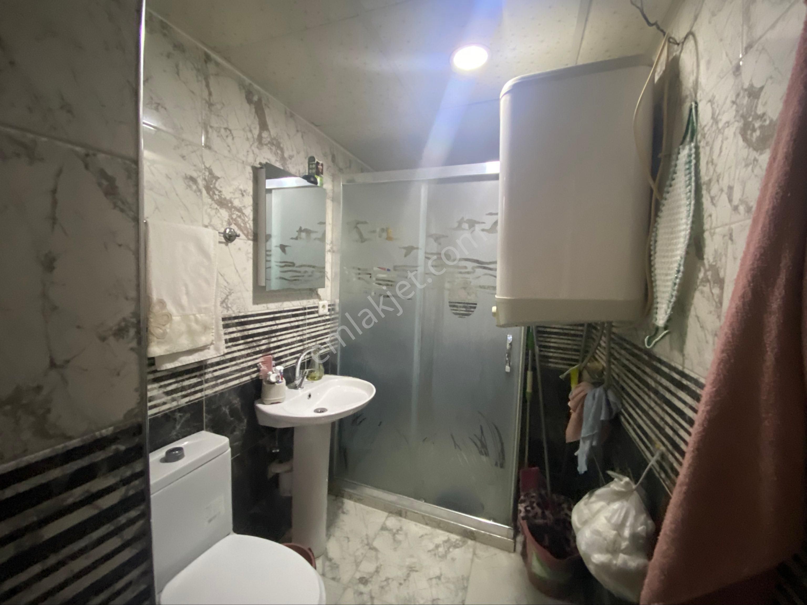Acill Konak Selçuk Mah.de Eşrefpaşa Cad.si Yakını 2+1 80m2 Ayrı Mutfak Arakat Bakımlı Satılık Daire - Görsel 19