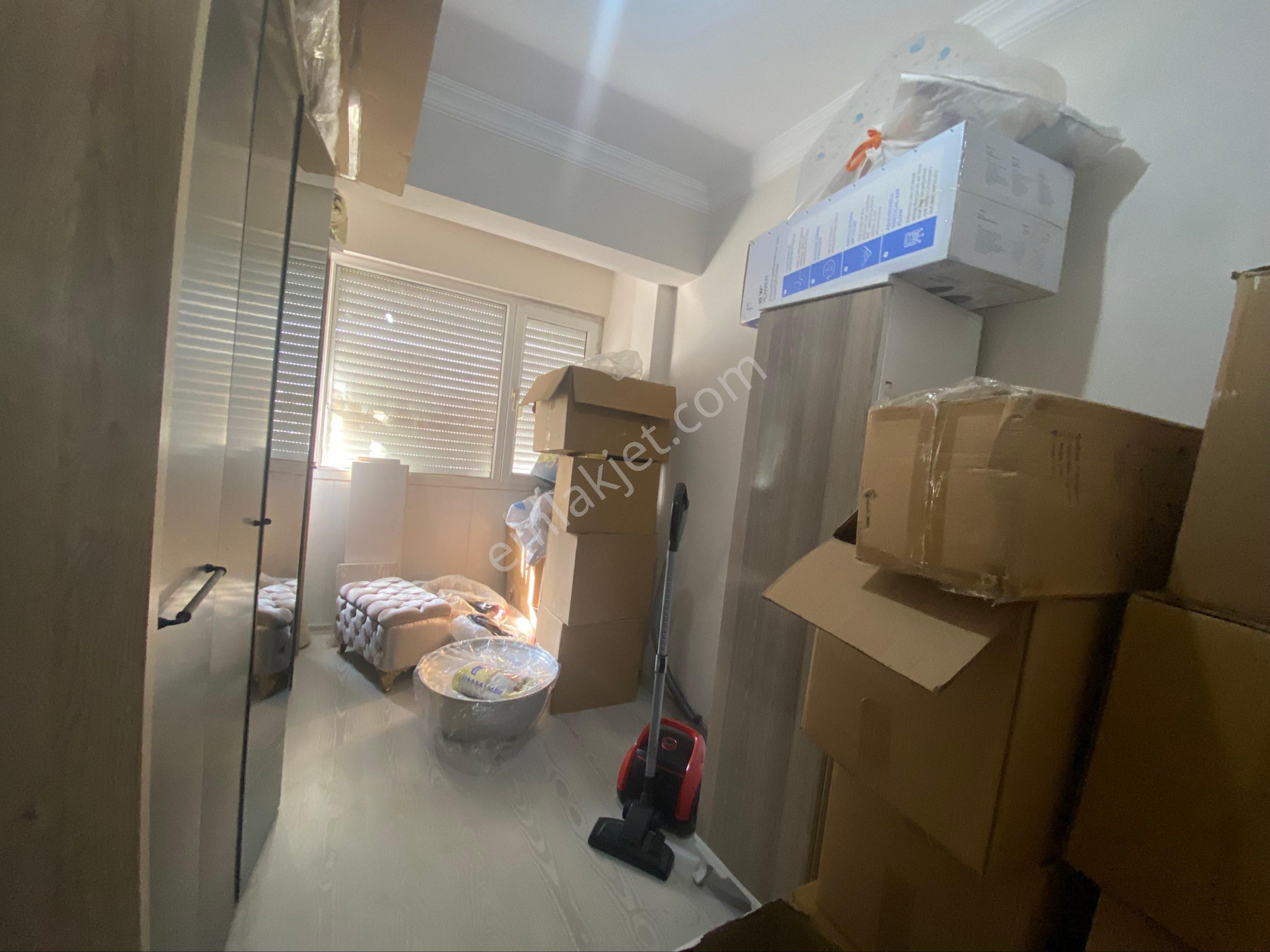 Acill Konak Selçuk Mah.de Eşrefpaşa Cad.si Yakını 2+1 80m2 Ayrı Mutfak Arakat Bakımlı Satılık Daire - Görsel 13