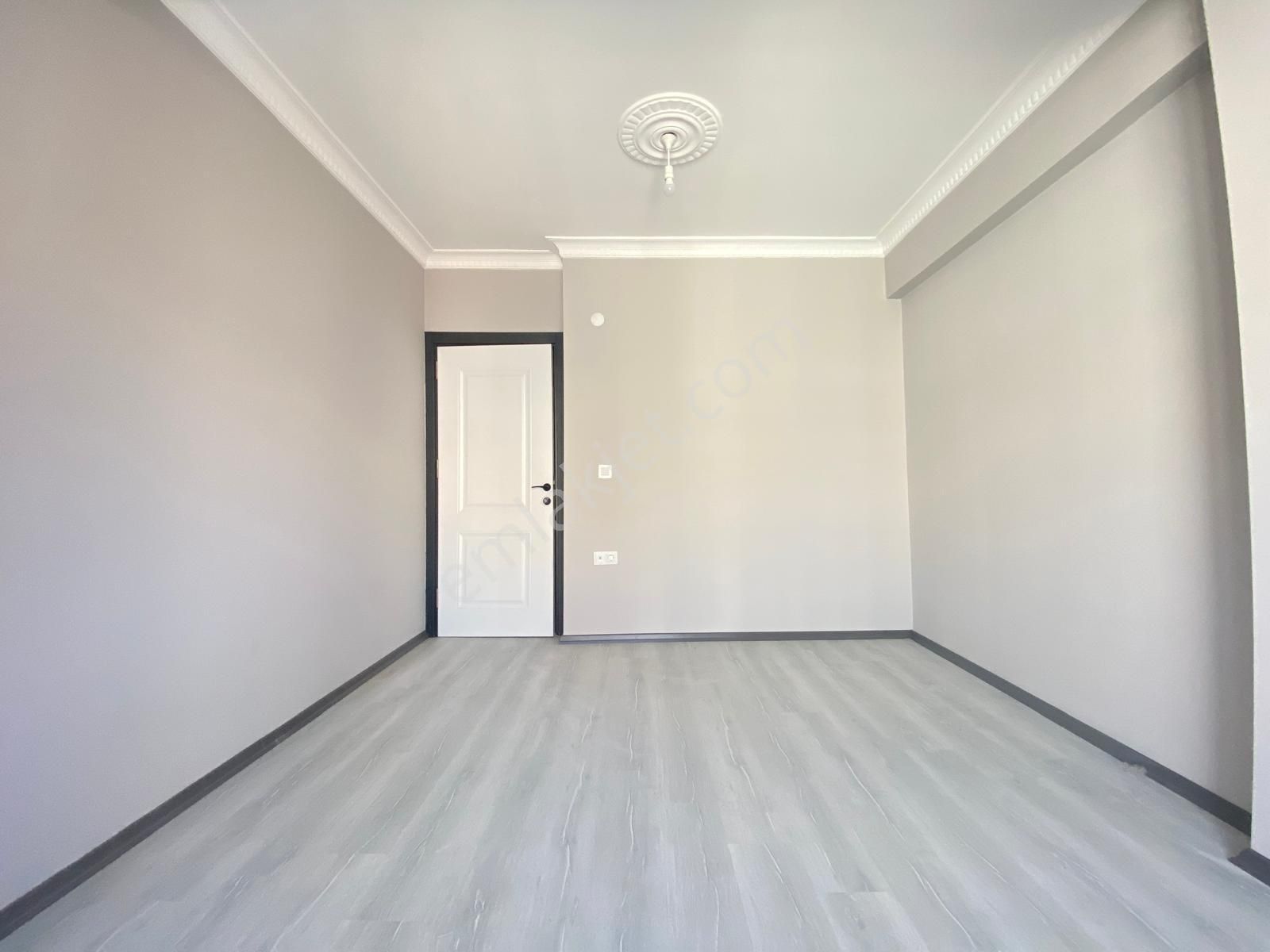 Litros'tan Bağcılar Fevziçakmak Mah 3+2 Kredili 3.kat 160m2 Dublex Daire - Görsel 9