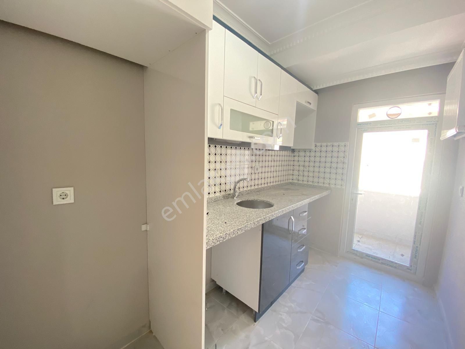Litros'tan Bağcılar Fevziçakmak Mah 3+2 Kredili 3.kat 160m2 Dublex Daire - Görsel 13