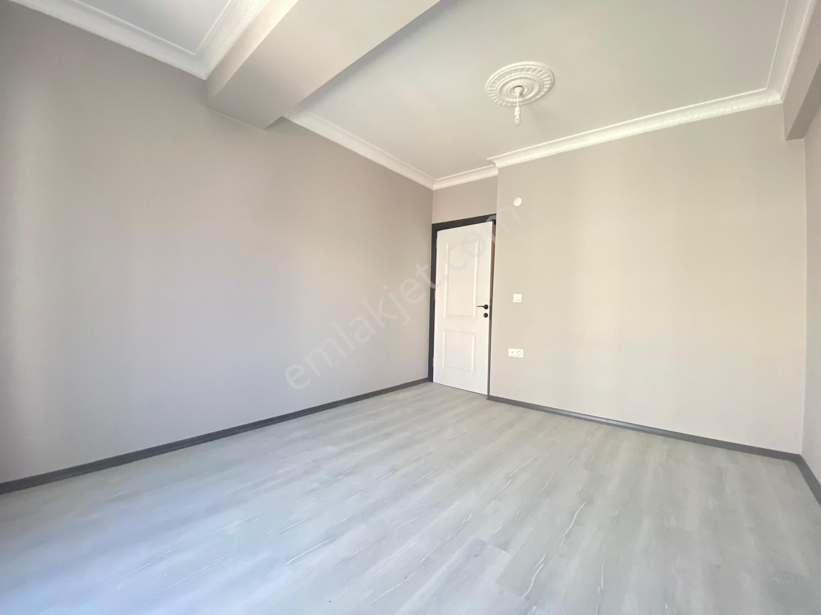 Litros'tan Bağcılar Fevziçakmak Mah 3+2 Kredili 3.kat 160m2 Dublex Daire - Görsel 8