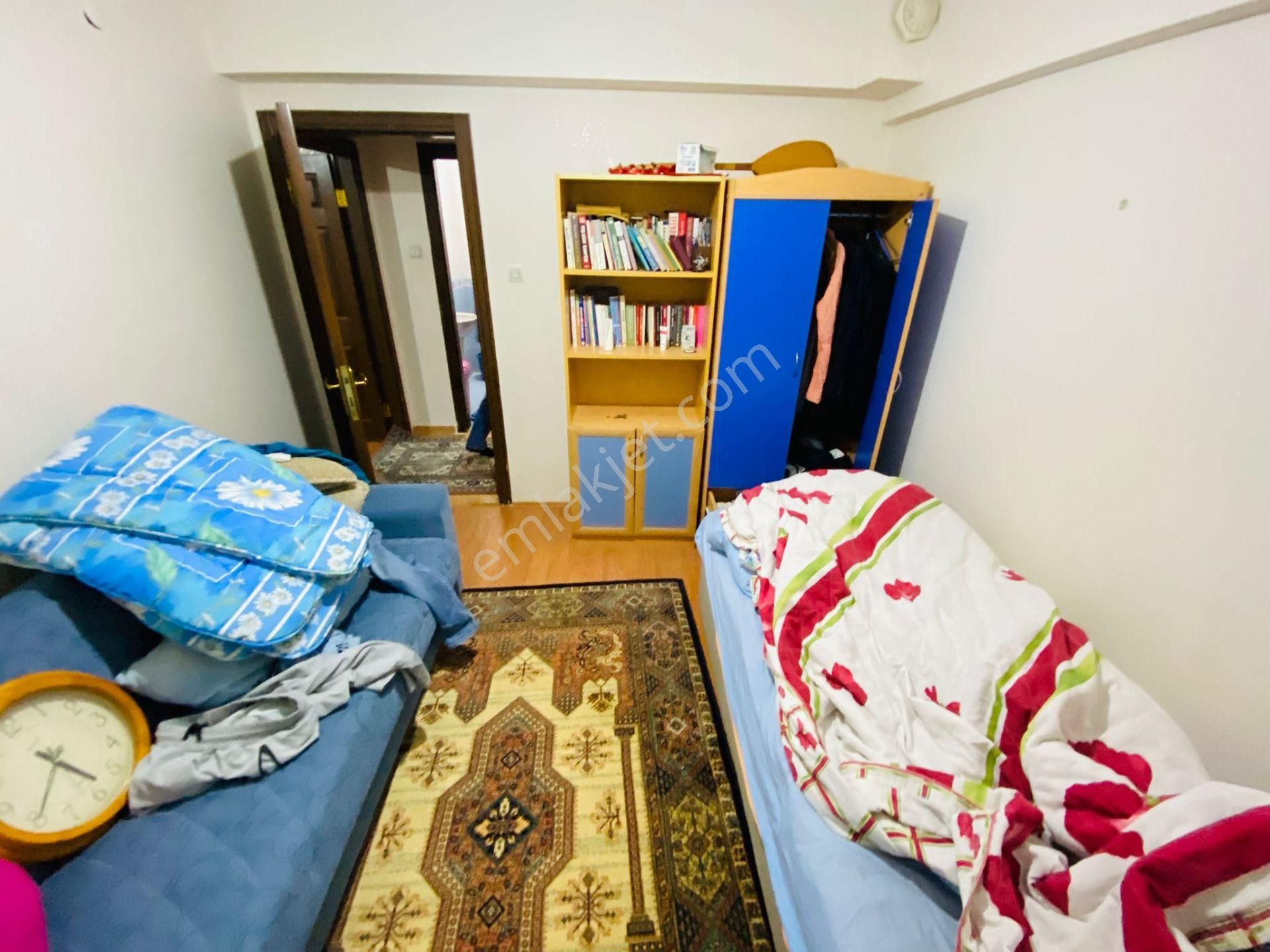 Şahintepe'de Cadde Üzerinde Giriş Kat 2+1 Satılık Daire !!! - Görsel 12