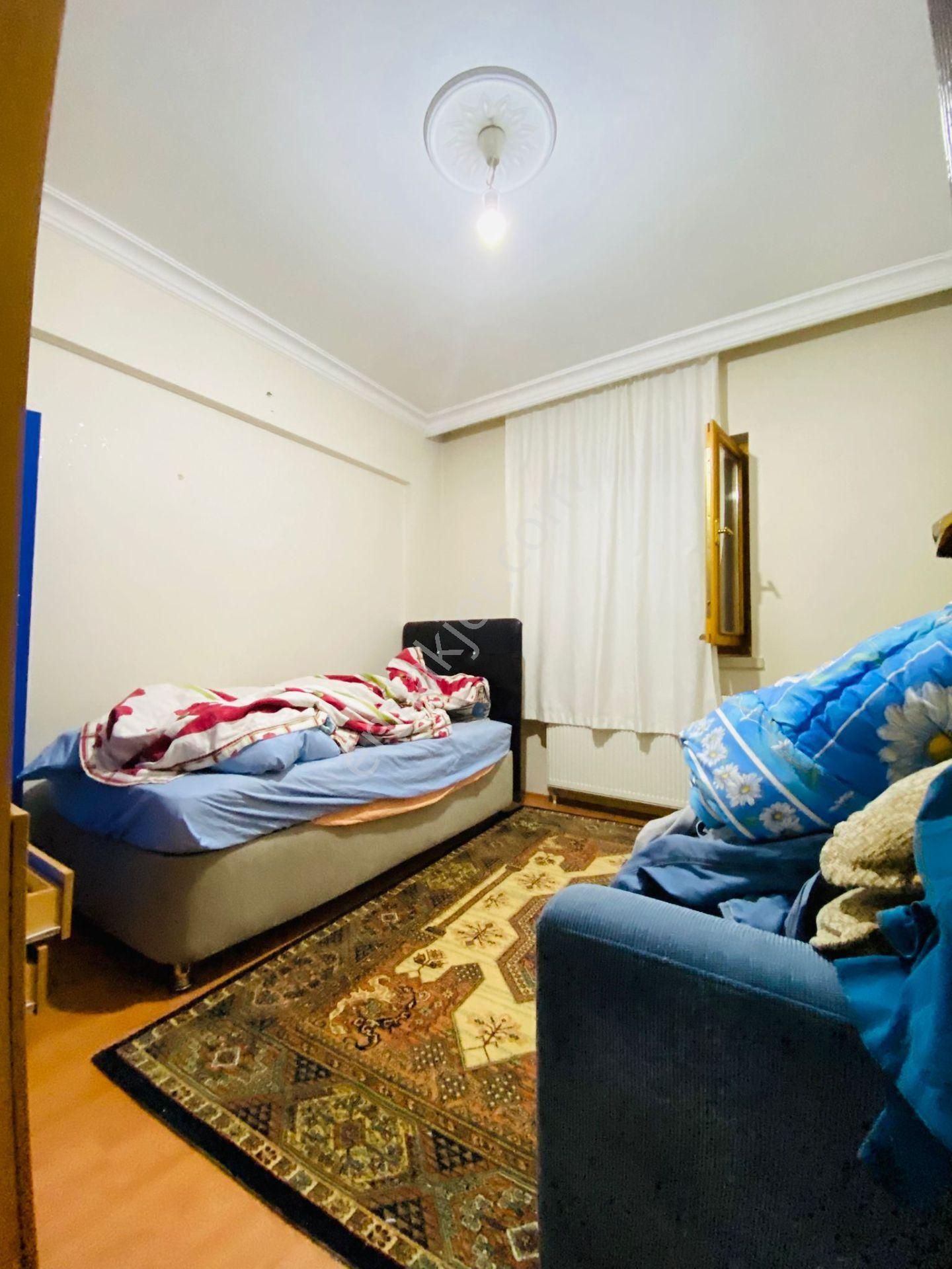 Şahintepe'de Cadde Üzerinde Giriş Kat 2+1 Satılık Daire !!! - Görsel 11