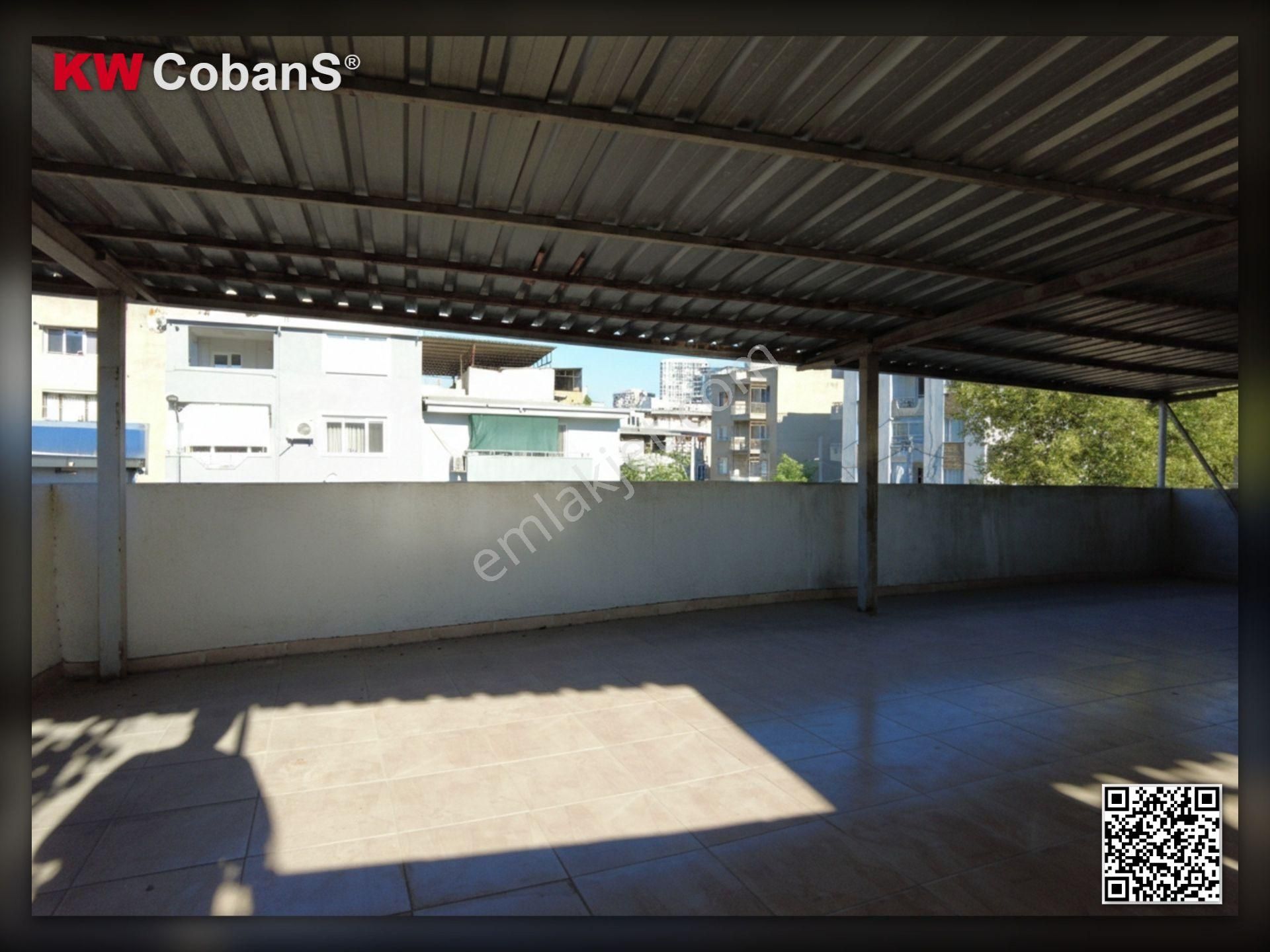 Kw Cobans'tan Bornova Satılık Müstakil, Teraslı Bina, Kat Bahçeli + Dükkan! - Görsel 9