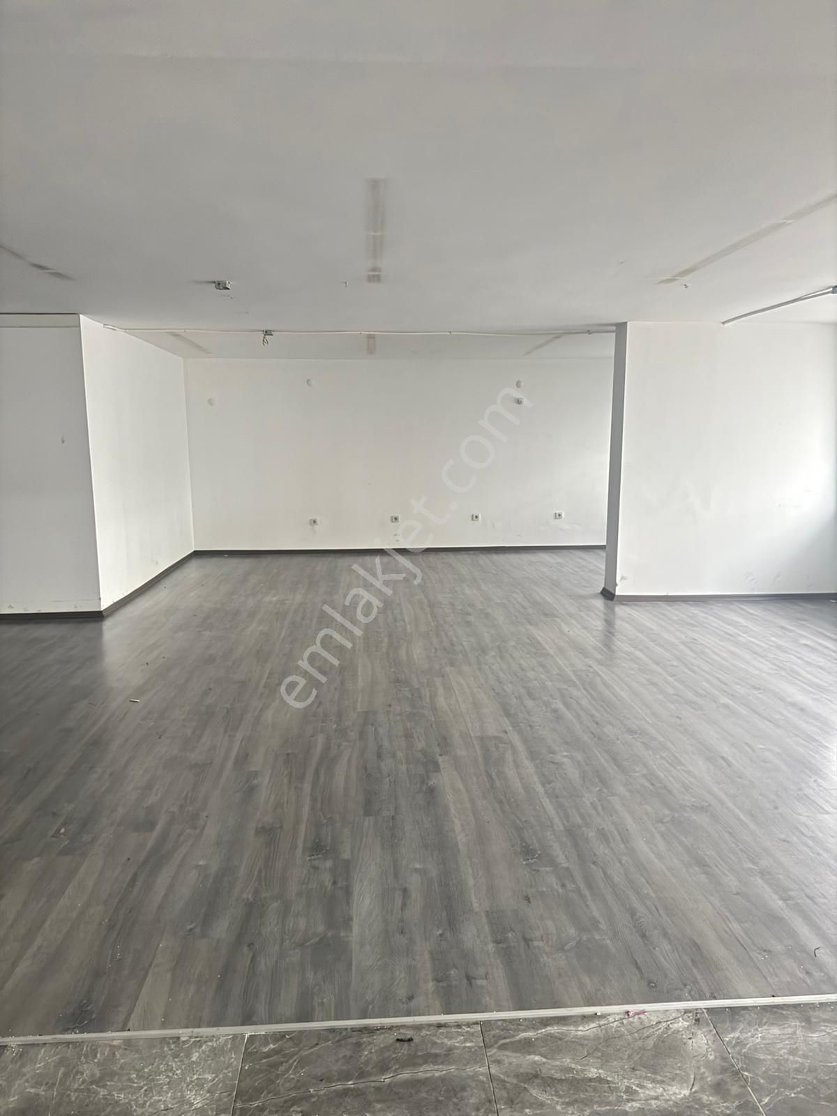 Kadıköy Altıyol Da Kuşdili Caddesinde 350m Net - Görsel 2