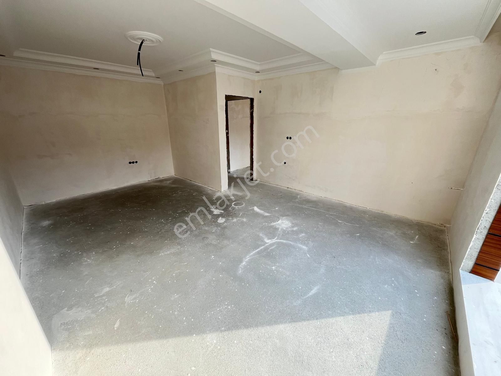 Has Seba'da Tevfikbeyde 2+1 Sıfır Asansörlü Caddeye Yakın 1.kat - Görsel 8