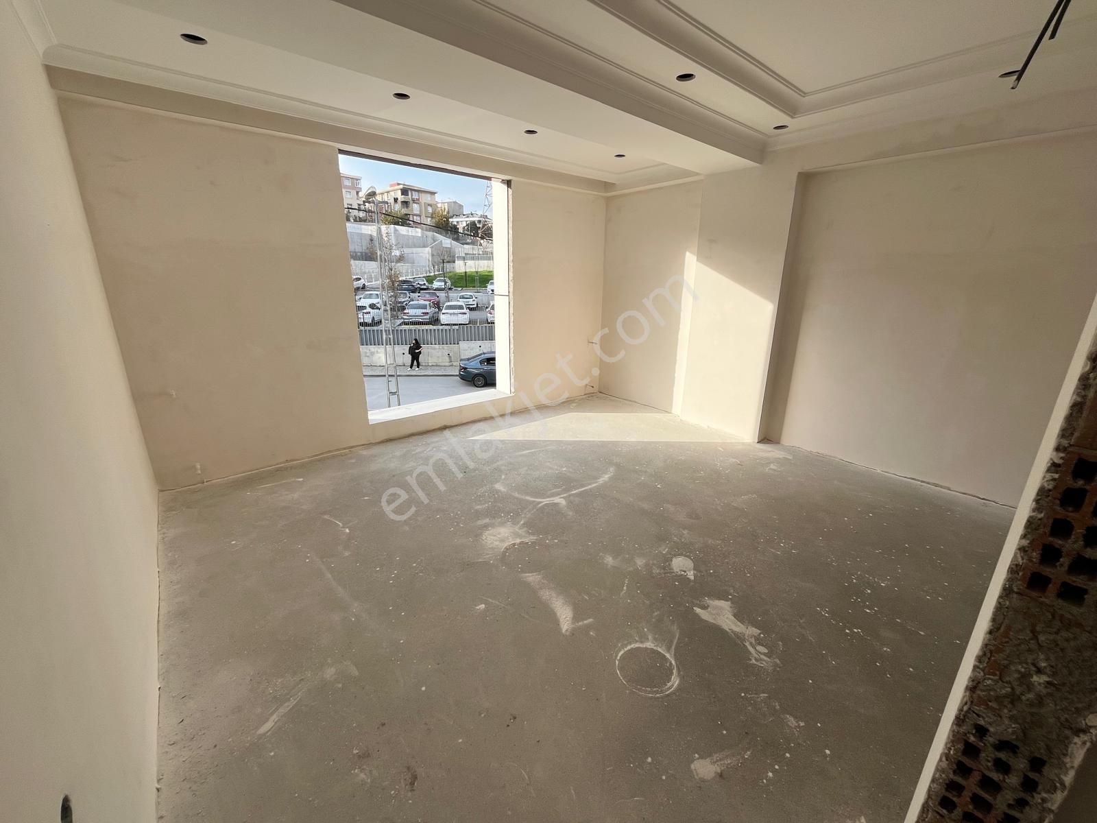 Has Seba'da Tevfikbeyde 2+1 Sıfır Asansörlü Caddeye Yakın 1.kat - Görsel 2