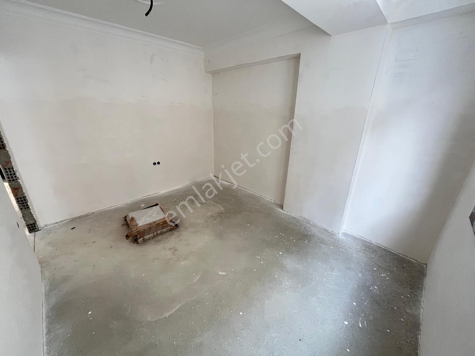 Has Seba'da Tevfikbeyde 2+1 Sıfır Asansörlü Caddeye Yakın 1.kat - Görsel 28