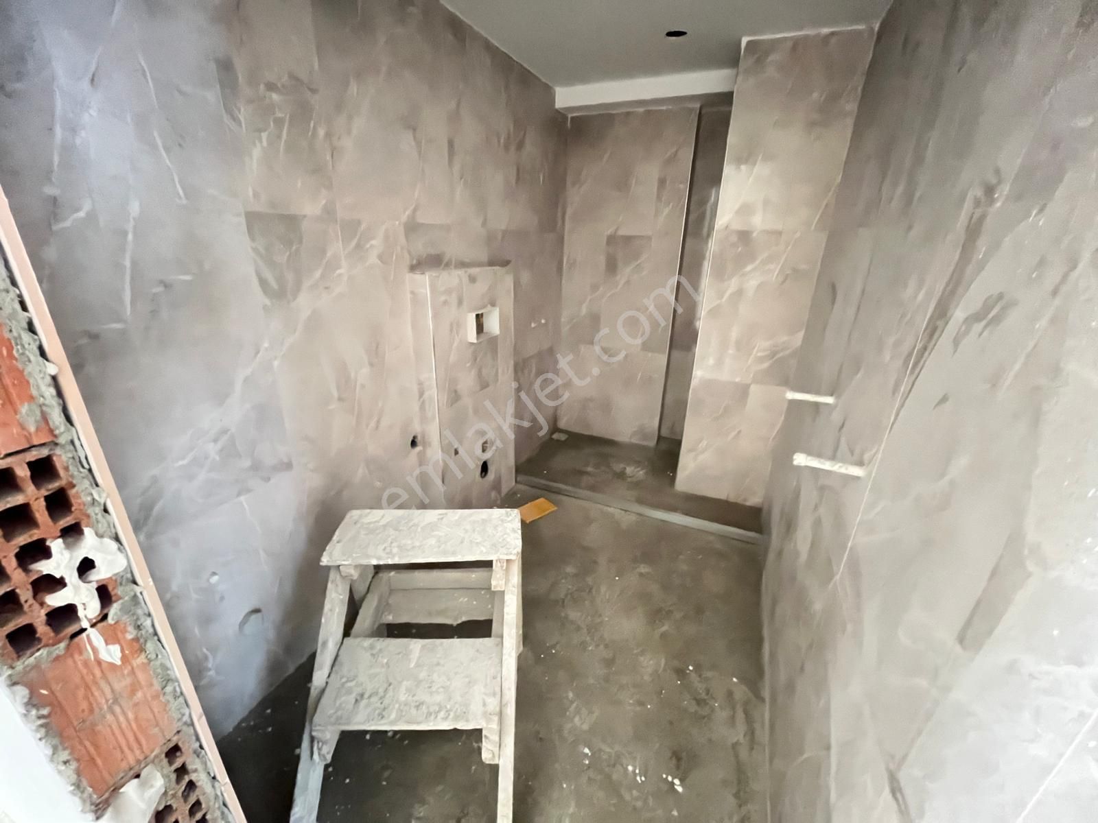 Has Seba'da Tevfikbeyde 2+1 Sıfır Asansörlü Caddeye Yakın 1.kat - Görsel 32