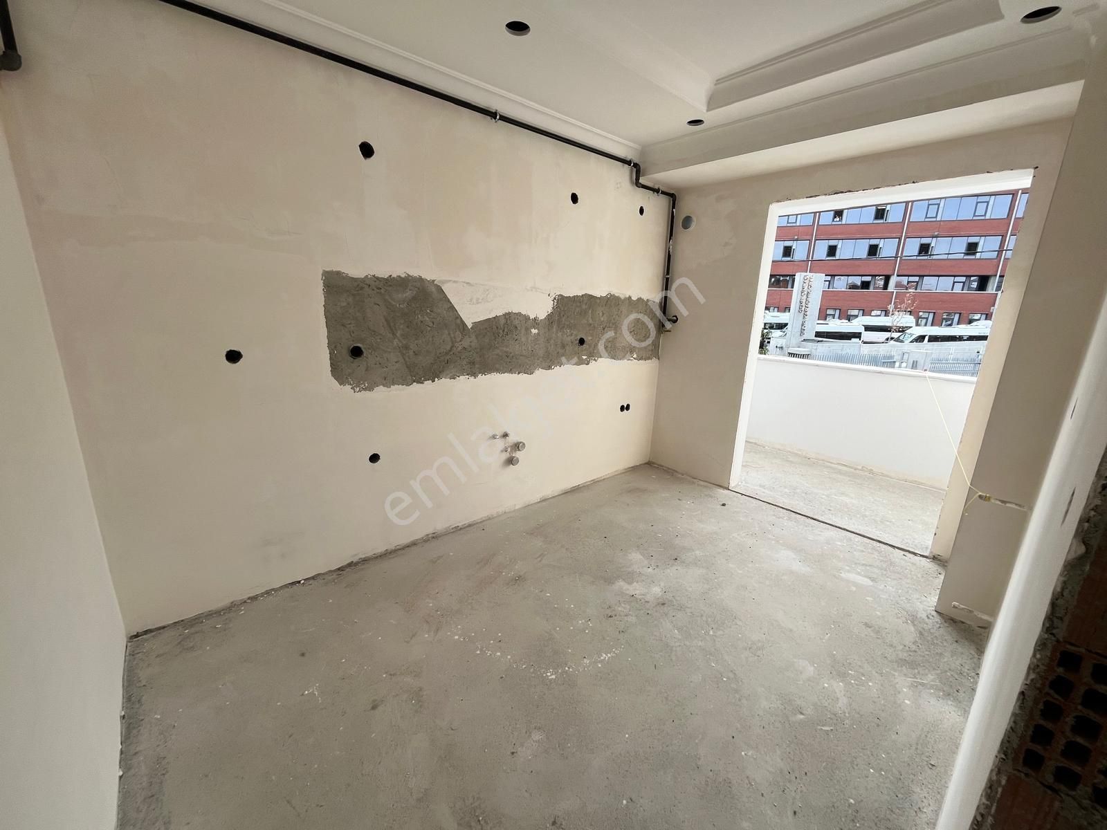 Has Seba'da Tevfikbeyde 2+1 Sıfır Asansörlü Caddeye Yakın 1.kat - Görsel 11