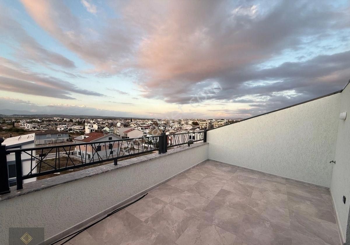 Didim’de Satılık 3+1 Müstakil Bahçeli Müstakil Girişli Ön Cephe Lüks Villa Fırsatı Önü Komple Açık - Görsel 25