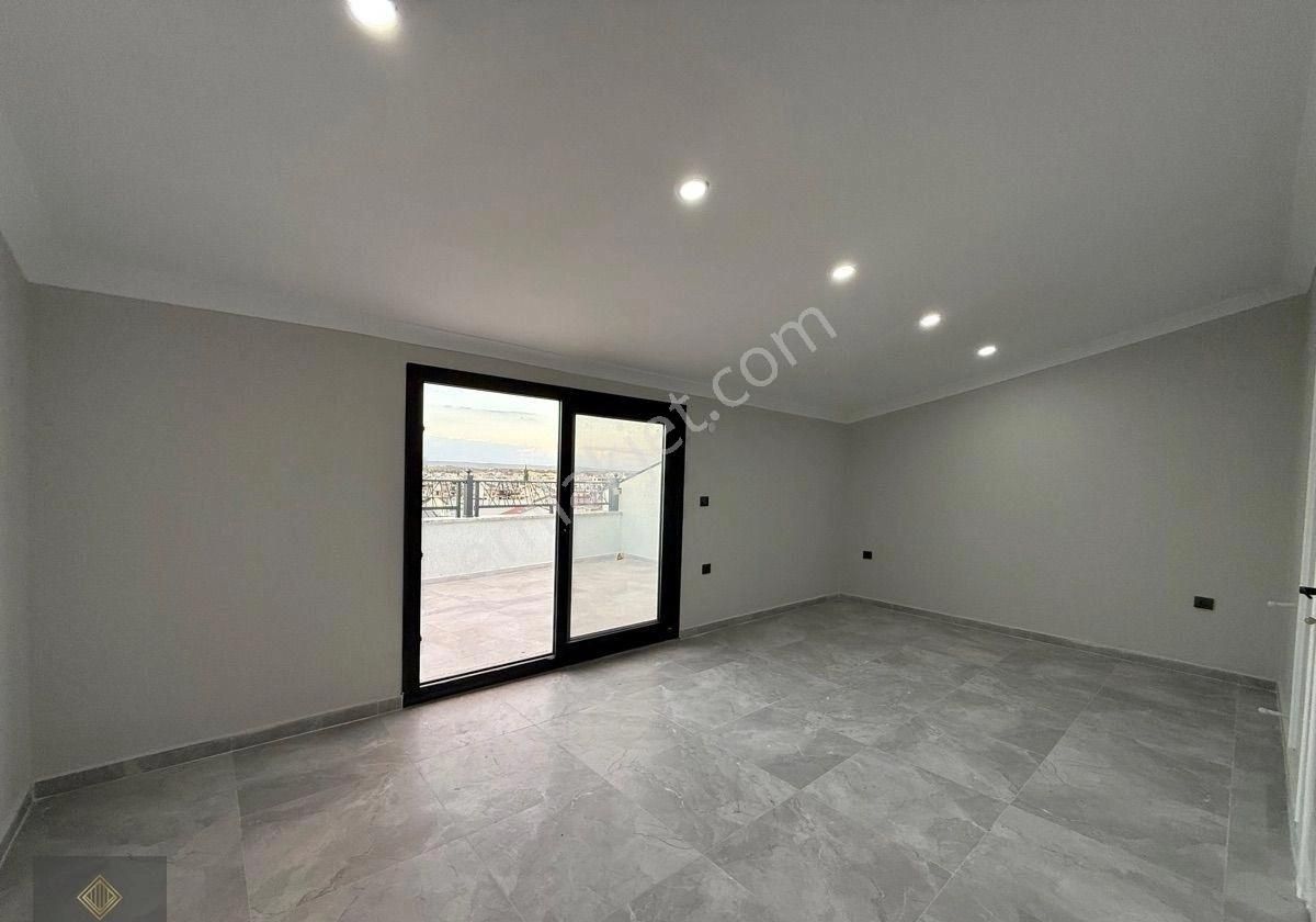 Didim’de Satılık 3+1 Müstakil Bahçeli Müstakil Girişli Ön Cephe Lüks Villa Fırsatı Önü Komple Açık - Görsel 22