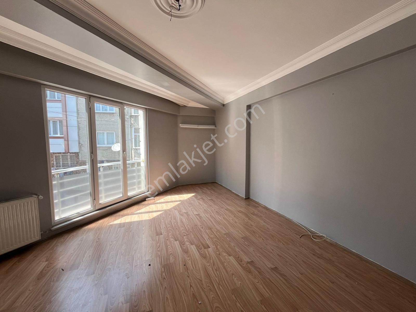 Litros'tan Tuna Mah 2+1 Kredili 1.kat Satılık 110m2 Daire - Görsel 3