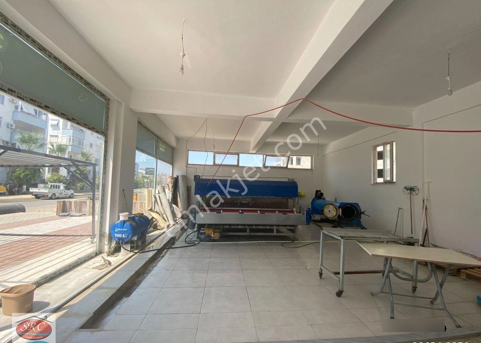 Anamur İskele Devren Kiralık Halı Yıkama Dükkanı-iş Yeri - Görsel 17
