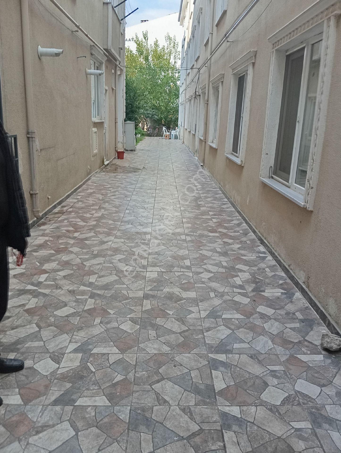 Parlar Emlaktan Satılık Daire Camikebir Mahallesinde 2+1 74 Metre Kare Doğalgazlı Konumuiyi - Görsel 31