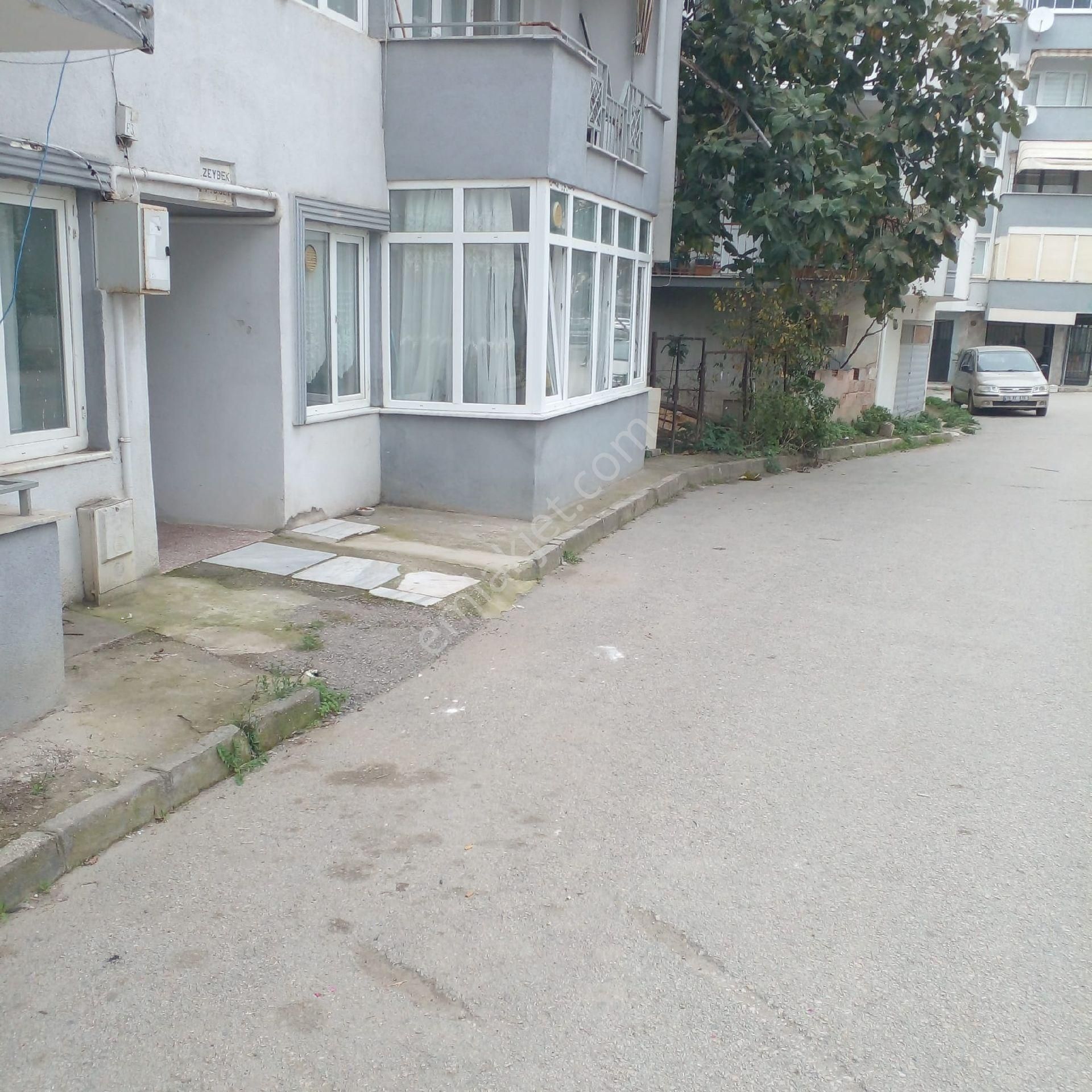 Gemlik K.kumla Feyza Emlak Tan Satılık Kaleriferli Daire - Görsel 2