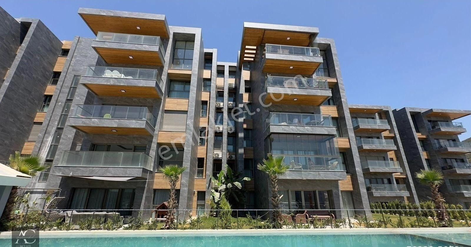 7/24 Guvenlık-otopark-hamam-sauna-spa-cafe-havuz-ultra Lüx-doğal Gazlı-190 M2 Özel Bahçeli - Görsel 13